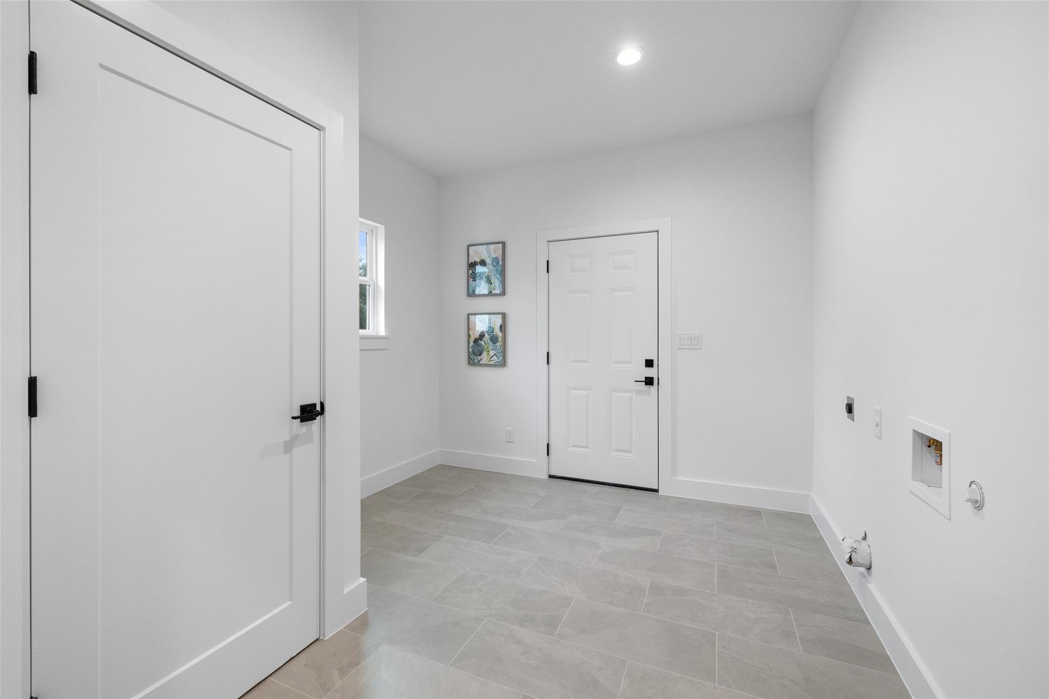 408 Rust Ranch Rd, Blanco, TX 78606