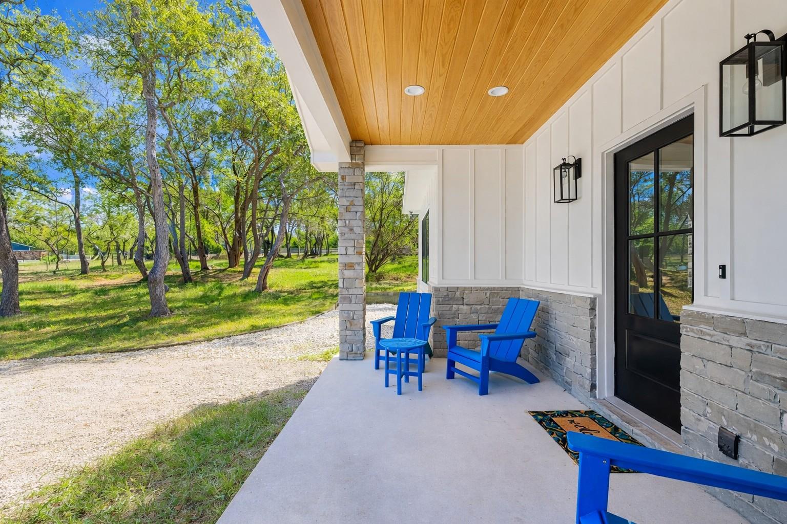 408 Rust Ranch Rd, Blanco, TX 78606