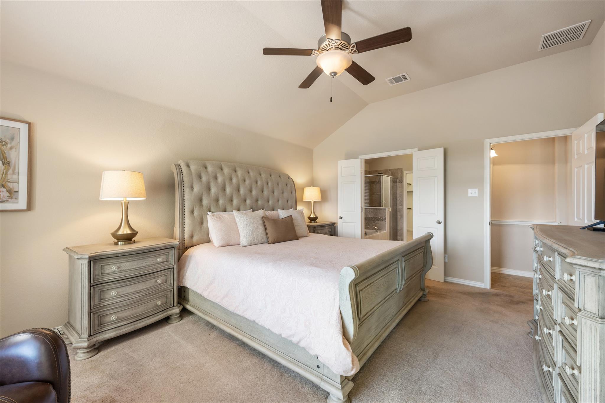 8113 Cannon Ct, Lago Vista, TX 78645