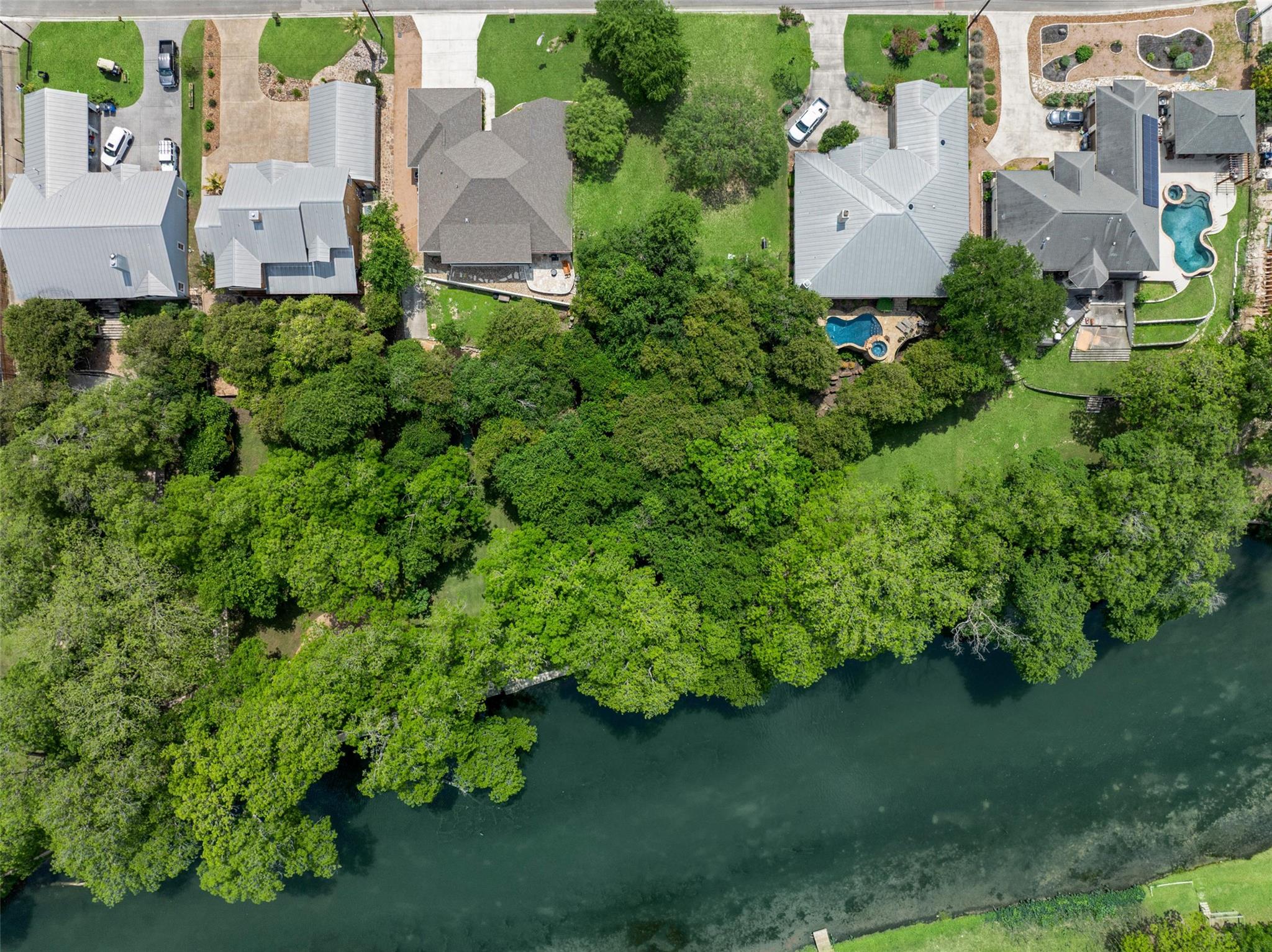 1049 River Ter, New Braunfels, TX 78130