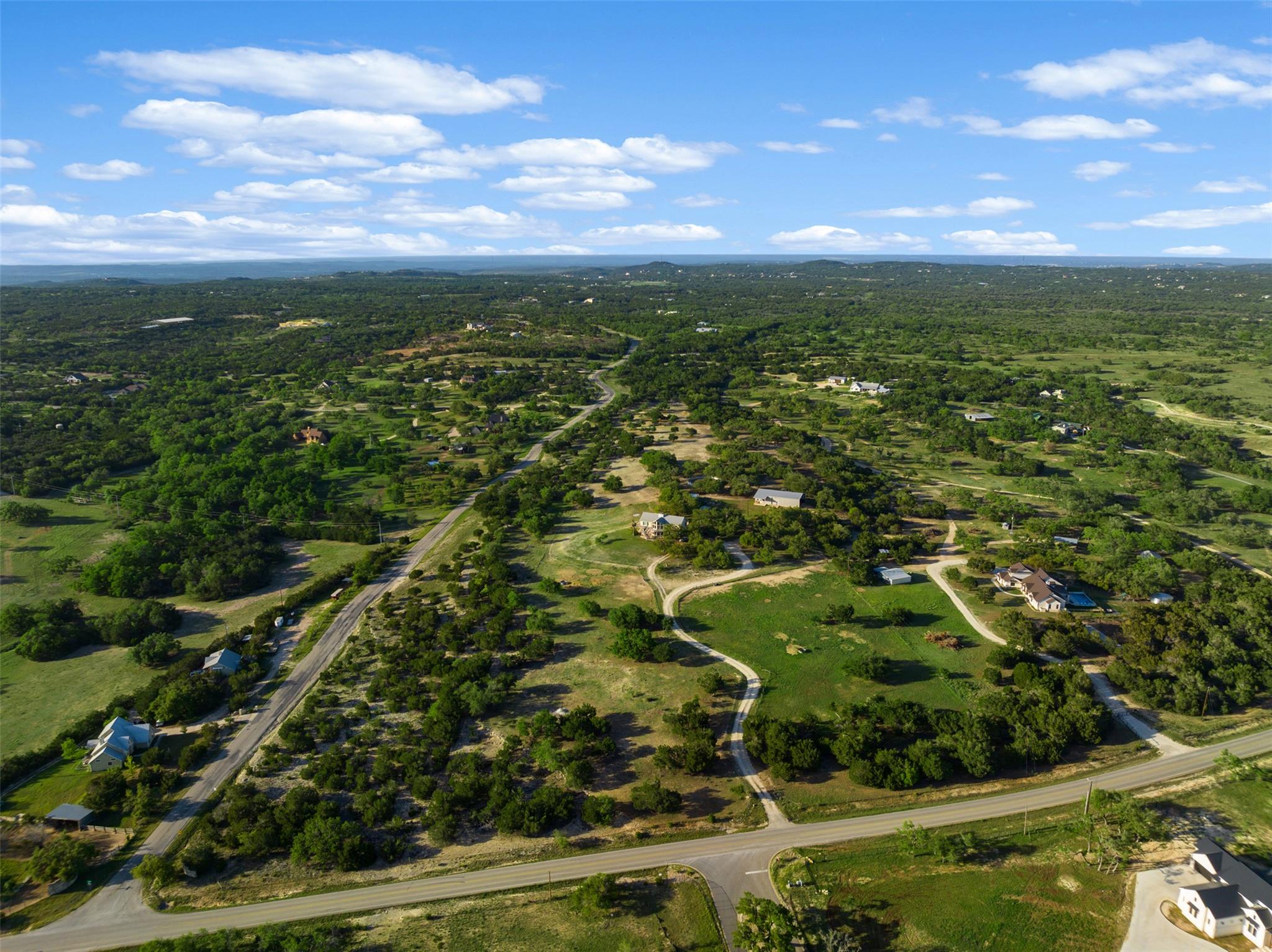 2400 W Fitzhugh Rd, Dripping Springs, TX 78620