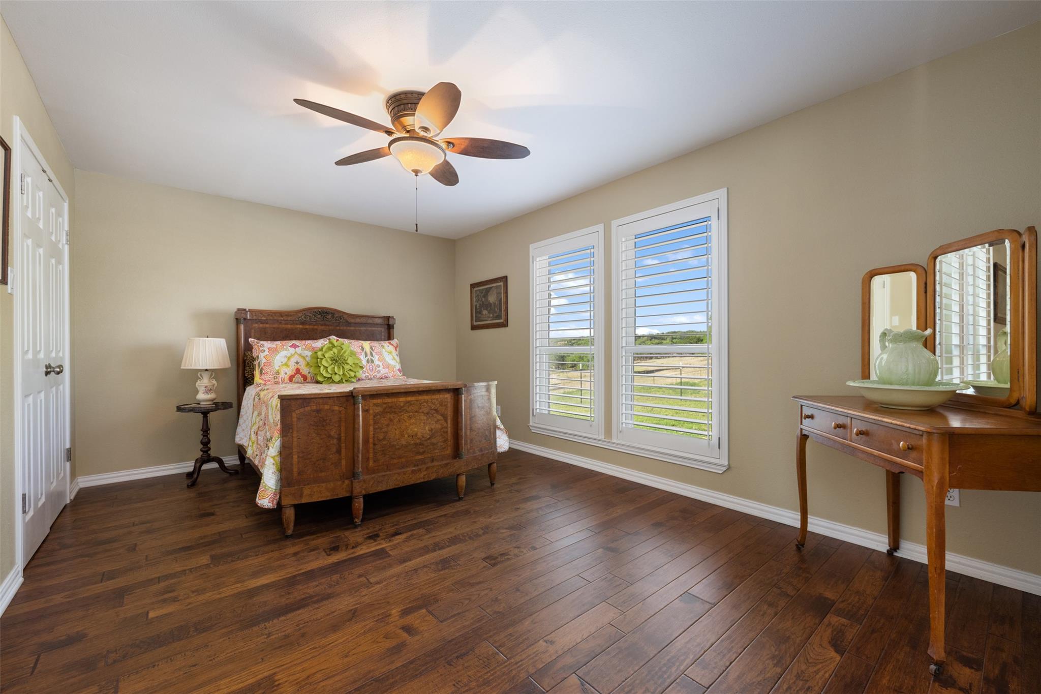 2400 W Fitzhugh Rd, Dripping Springs, TX 78620
