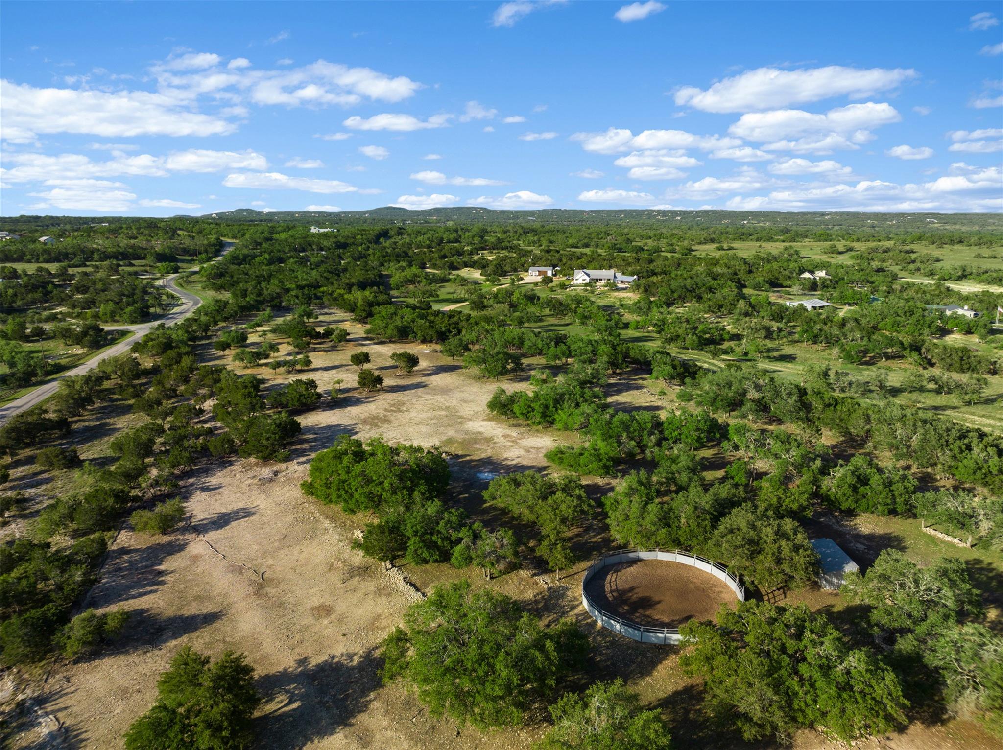 2400 W Fitzhugh Rd, Dripping Springs, TX 78620