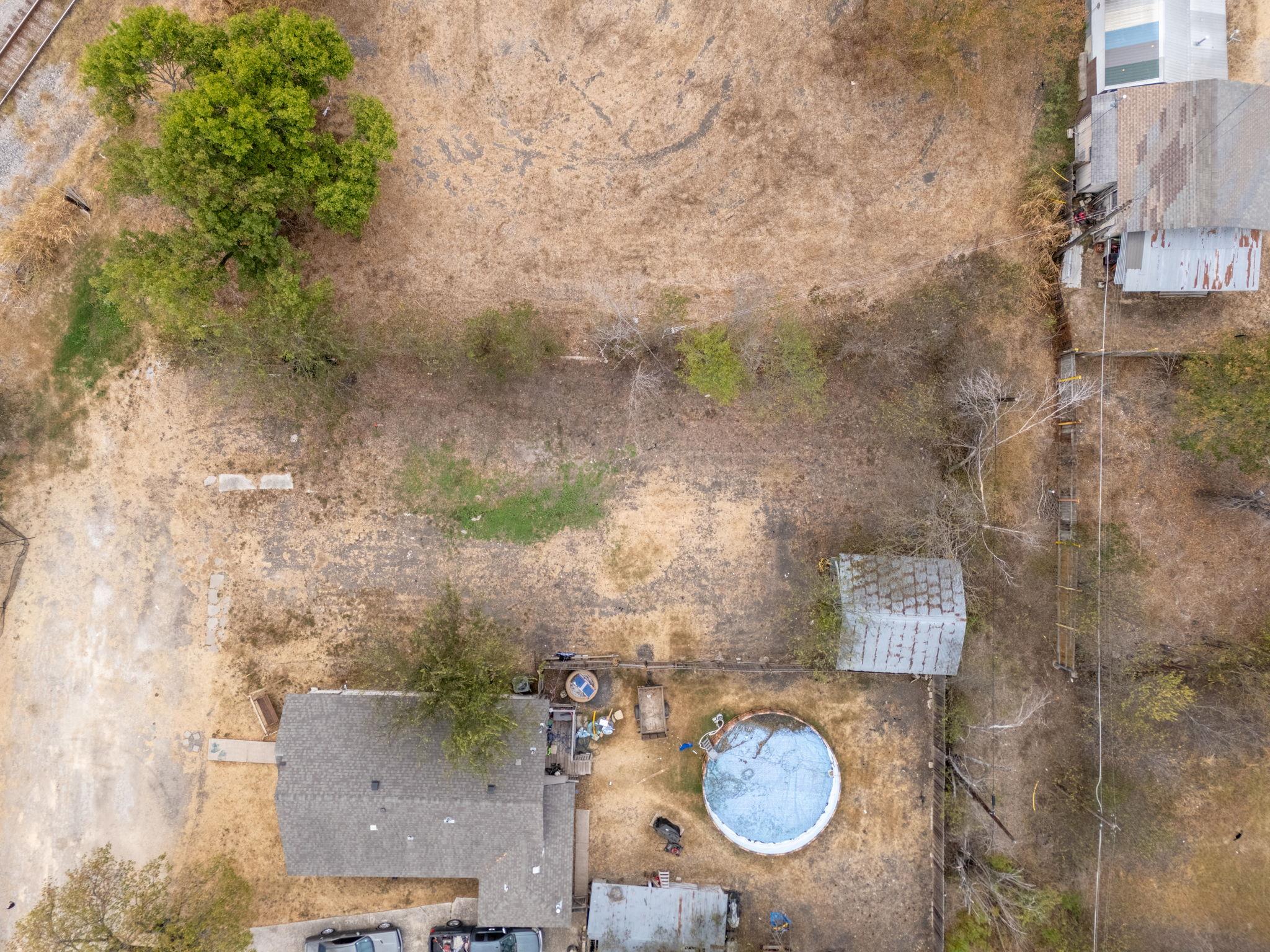 207 Murphy St, Taylor, TX 76574