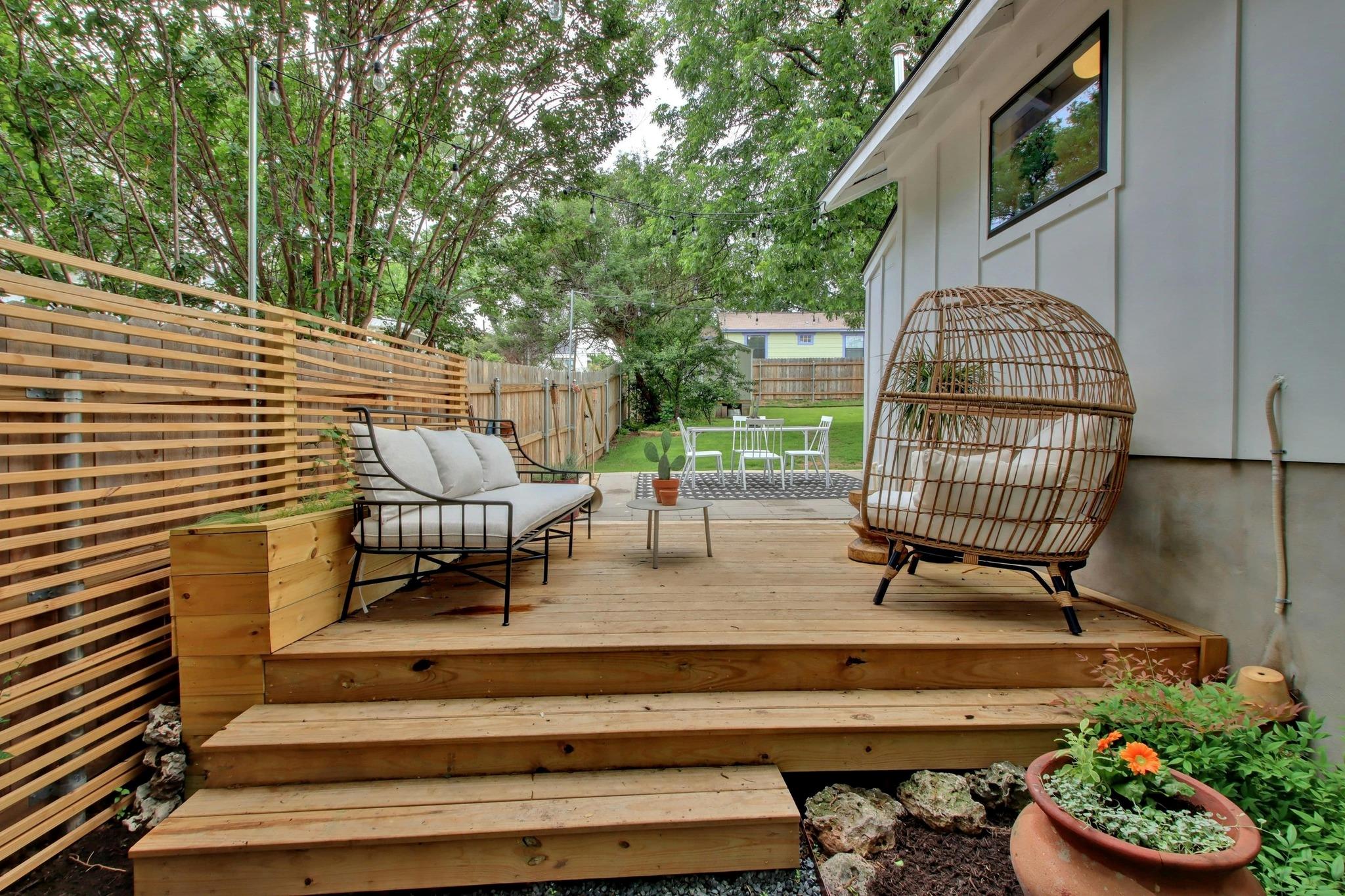 2000 E 8th St, Austin, TX 78702