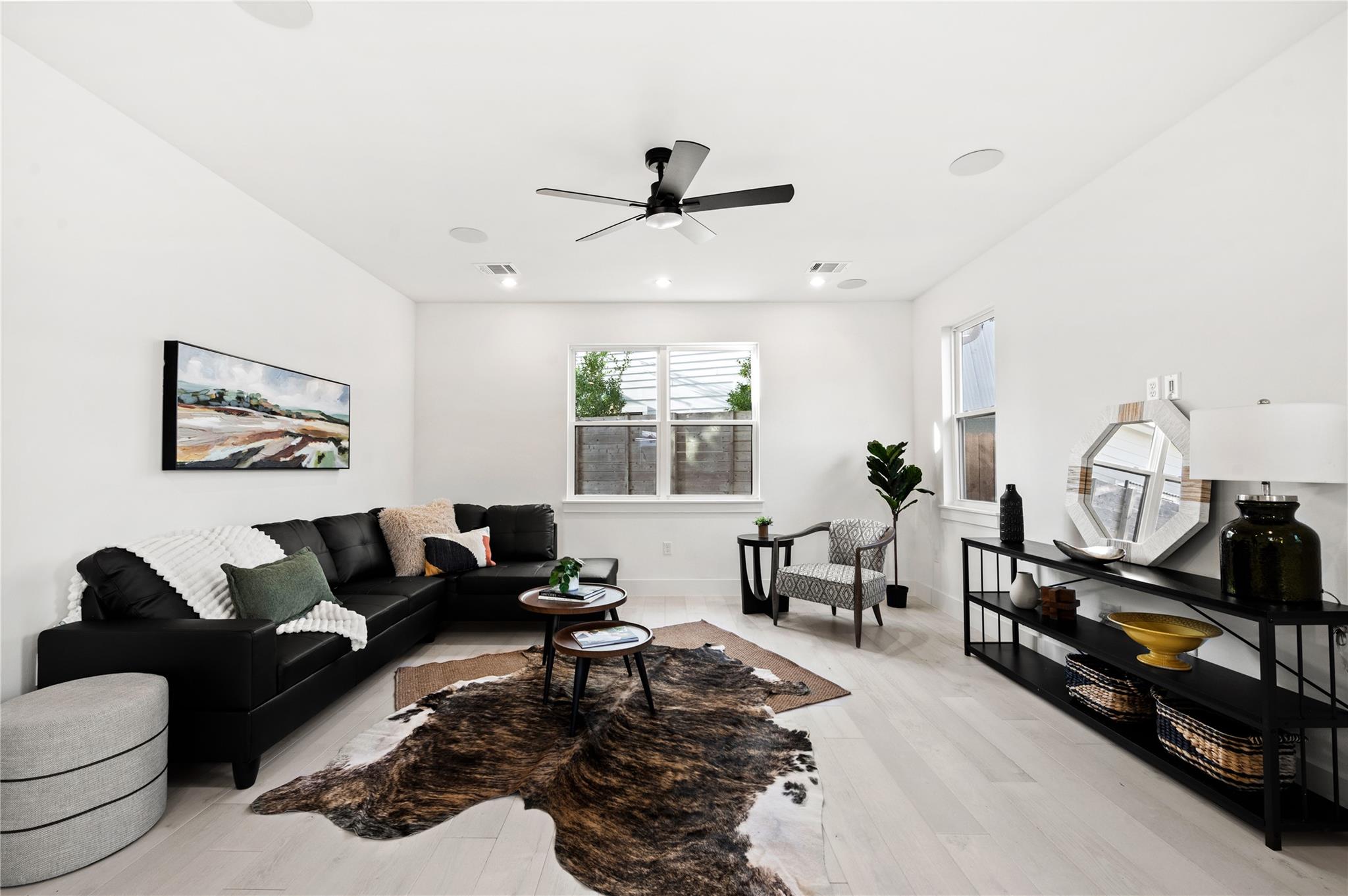 1500 Sylvan Glade Rd # 2A, Austin, TX 78745