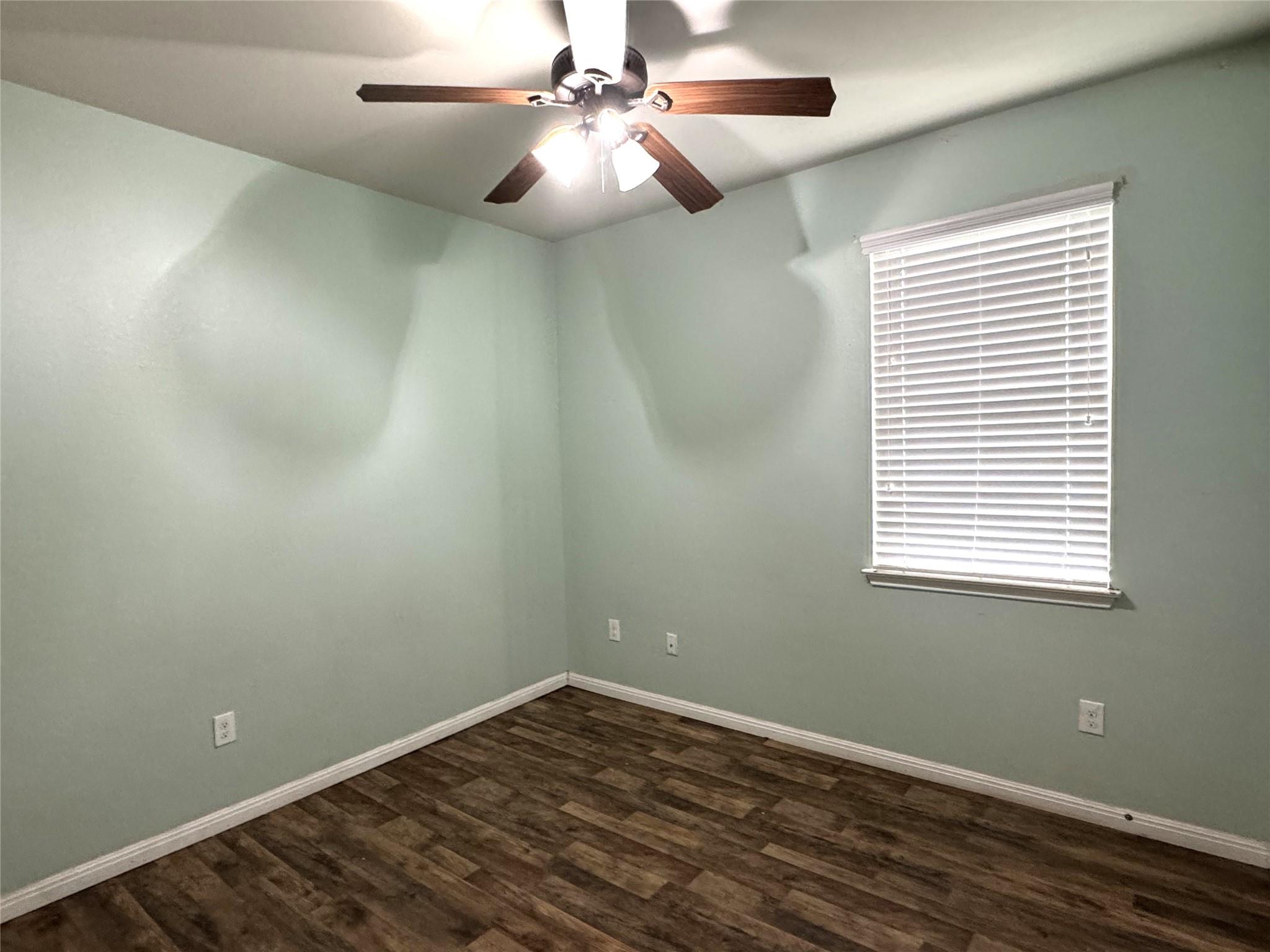 253 Eagle Brook Ln, Buda, TX 78610