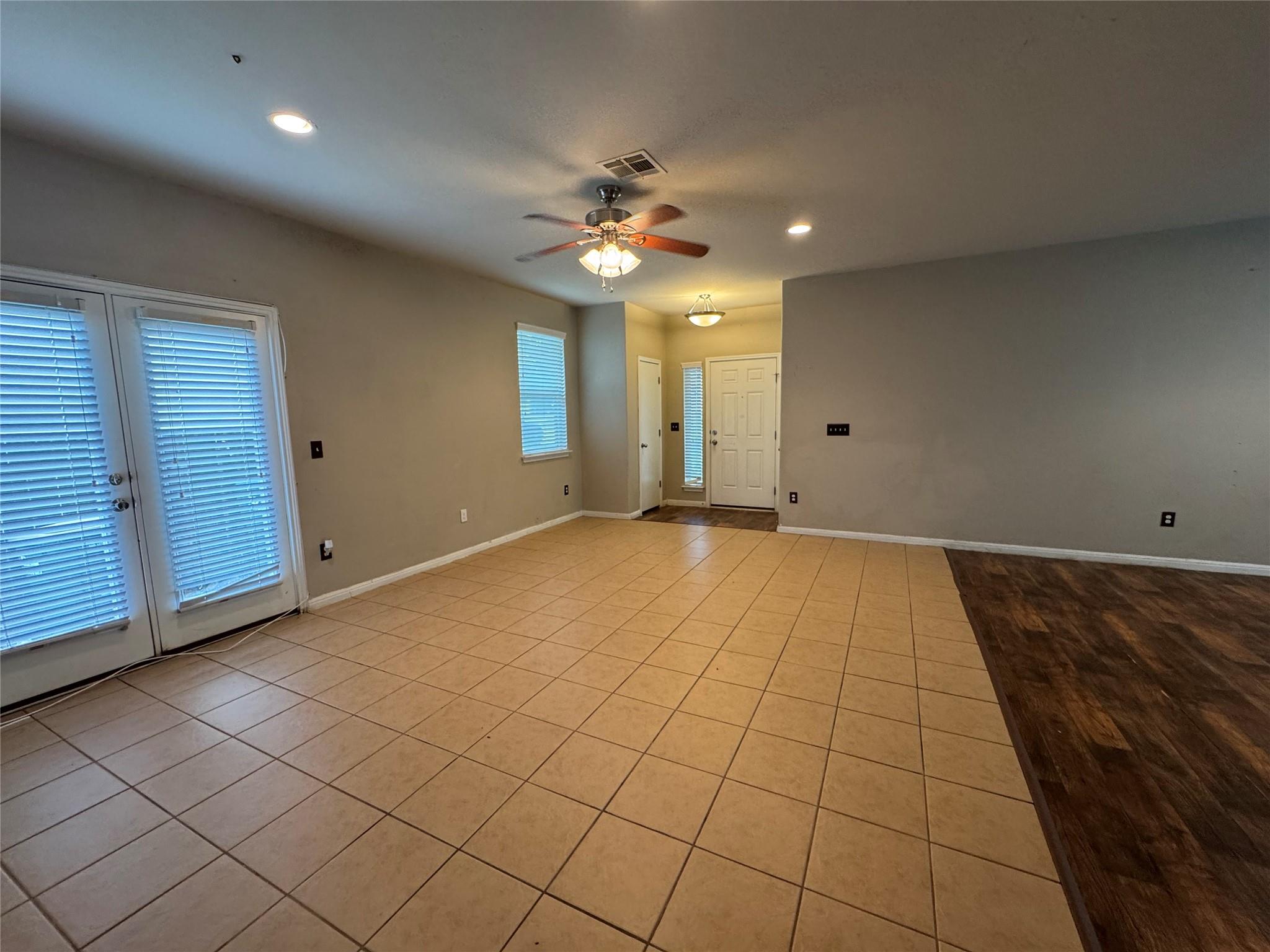 253 Eagle Brook Ln, Buda, TX 78610