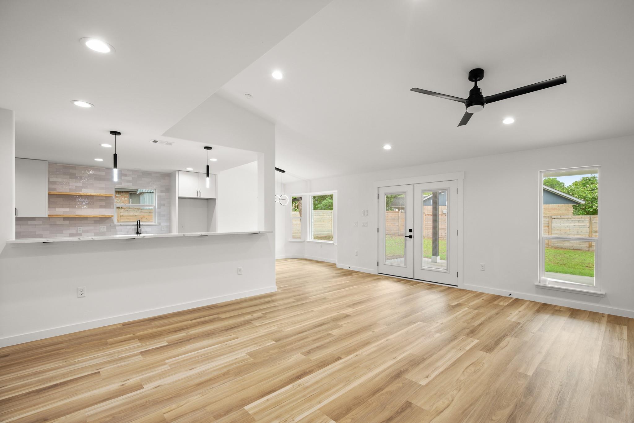11615 February Dr, Austin, TX 78753
