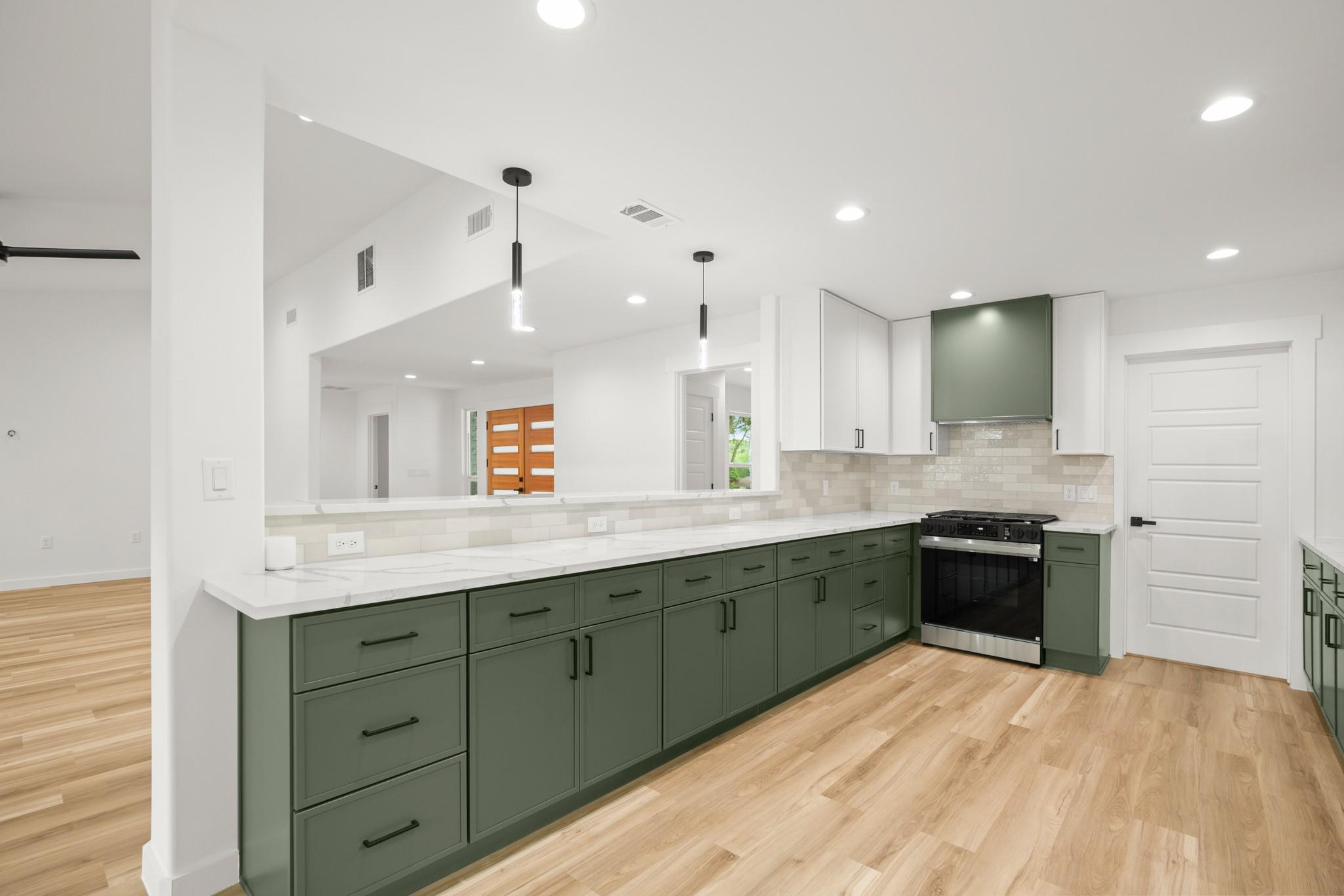 11615 February Dr, Austin, TX 78753