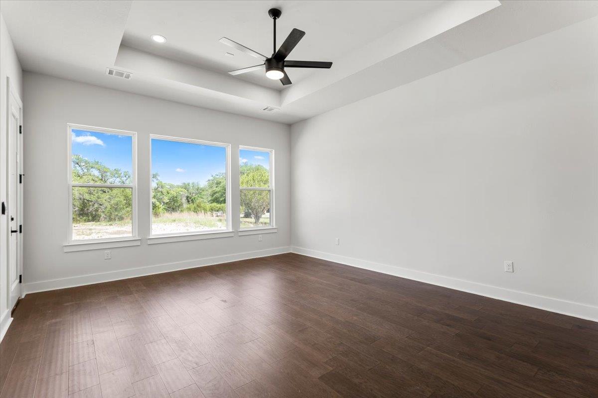 123 Wagon Wheel Trl, Bertram, TX 78605