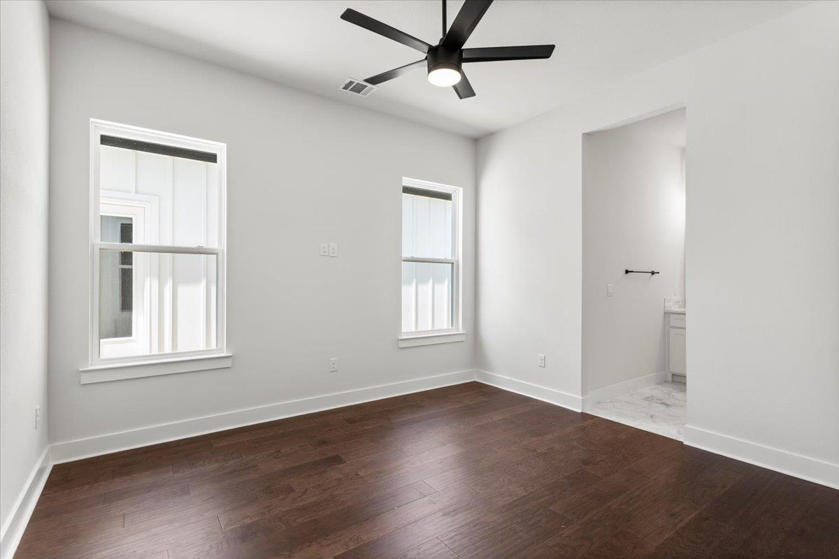 123 Wagon Wheel Trl, Bertram, TX 78605