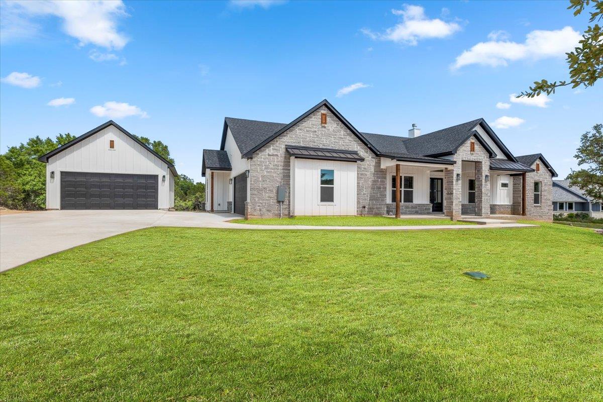 123 Wagon Wheel Trl, Bertram, TX 78605