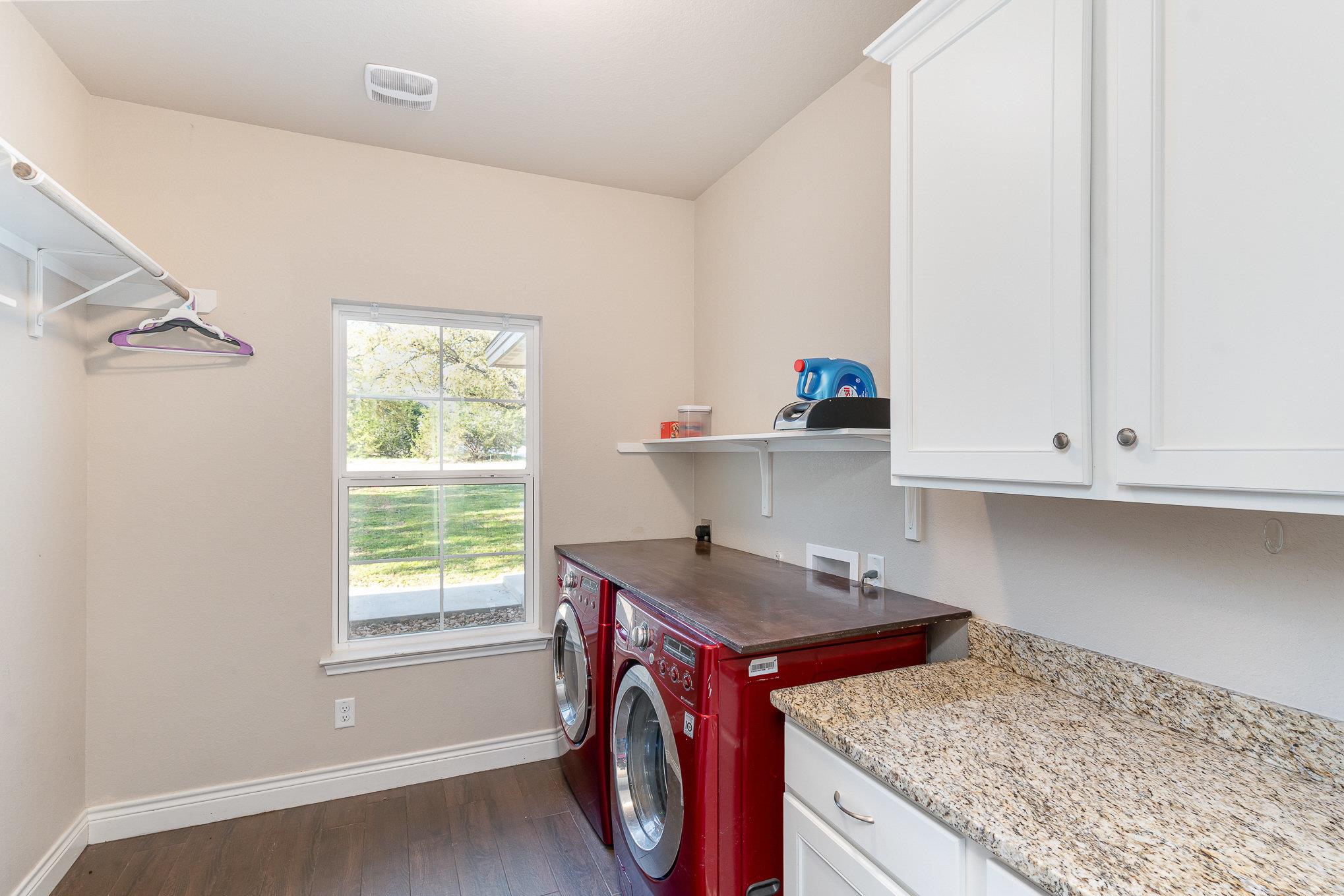1345 Birch Ln, Fischer, TX 78623