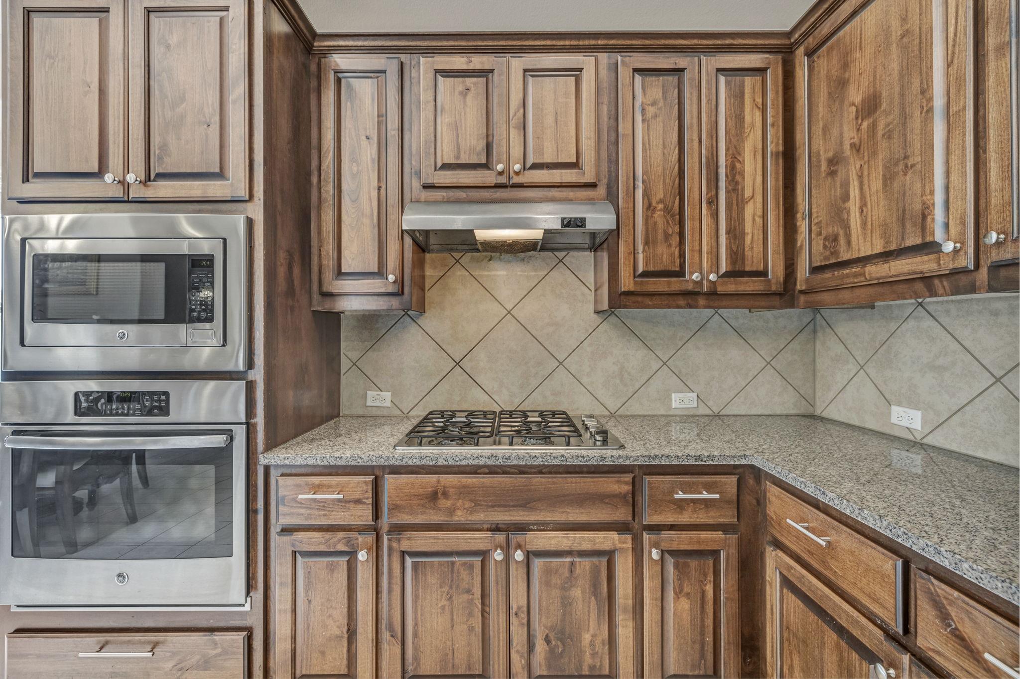 3821 Tordera Dr, Austin, TX 78738