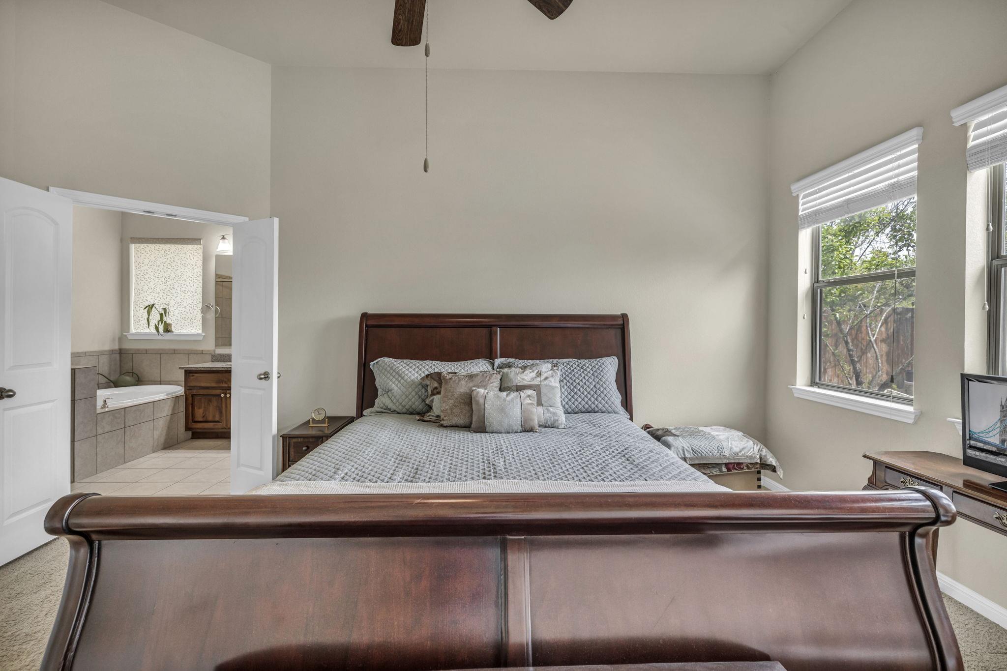 3821 Tordera Dr, Austin, TX 78738