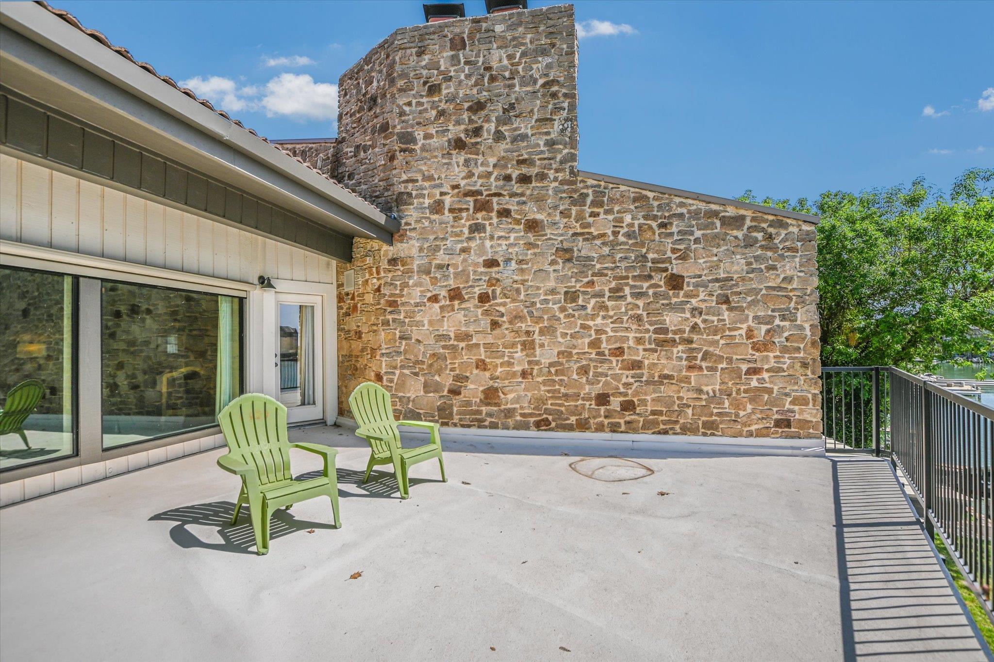 402 Island Dr # C, Horseshoe Bay, TX 78657