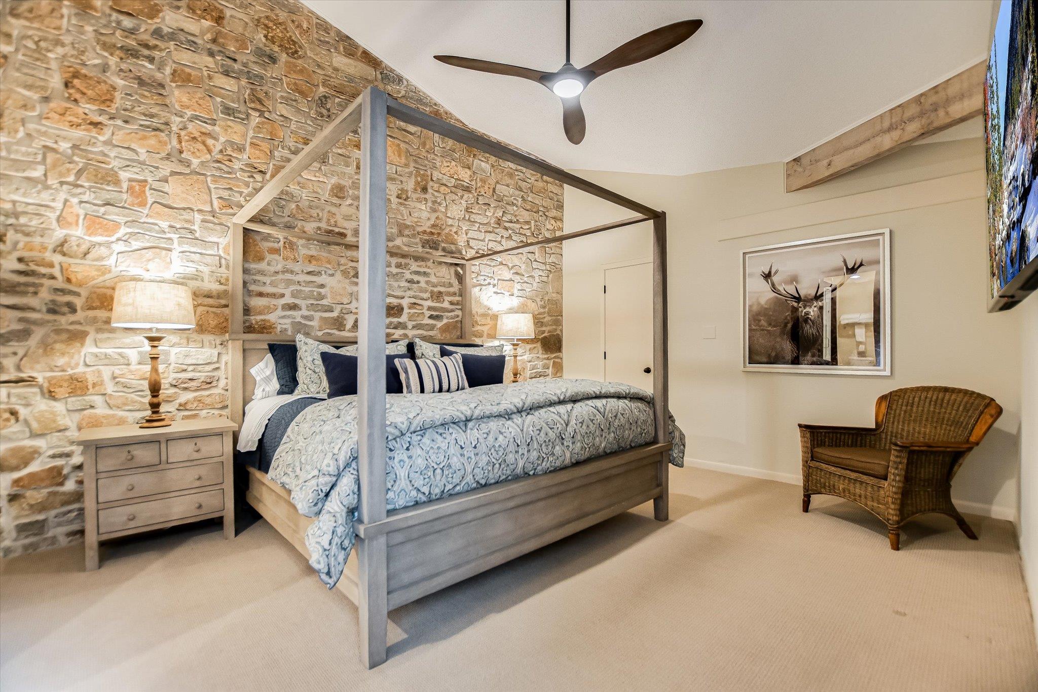 402 Island Dr # C, Horseshoe Bay, TX 78657