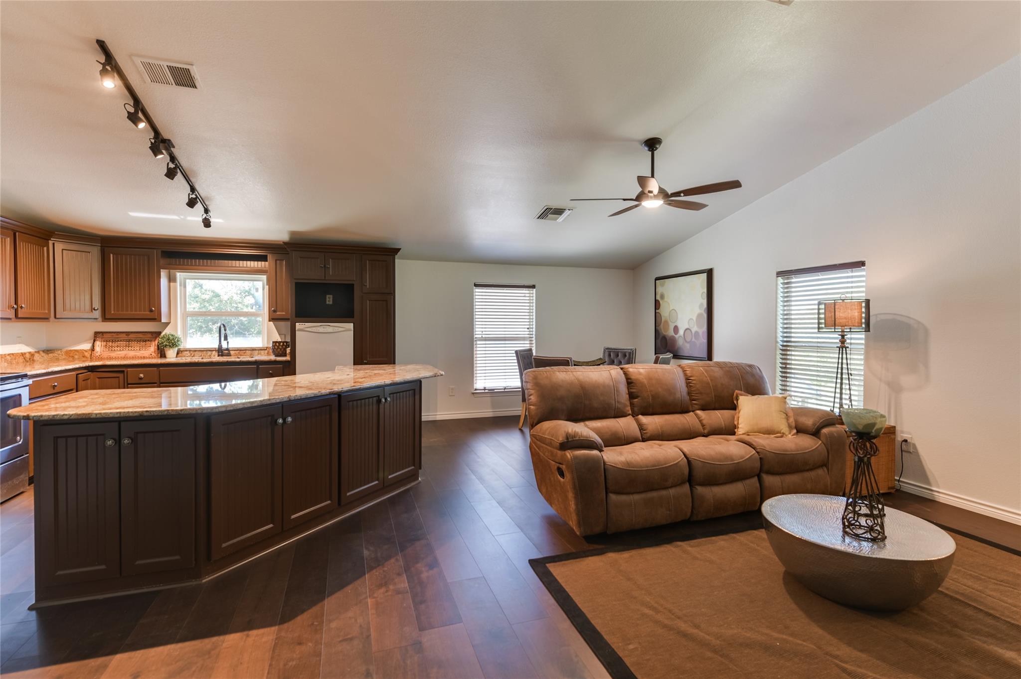 0 Highway 90, Seguin, TX 78638