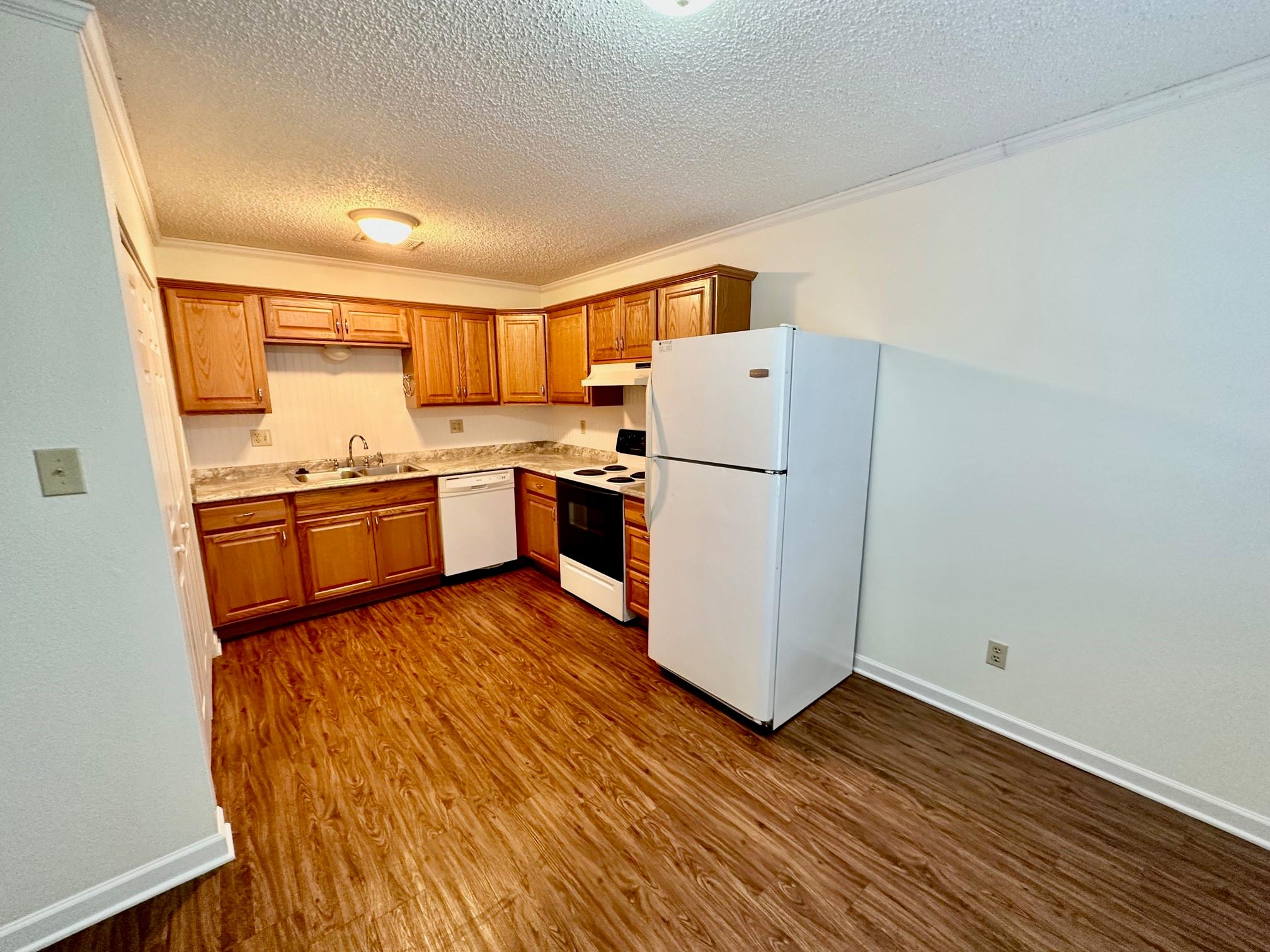 102 Lady Bird Ln # C, San Marcos, TX 78666