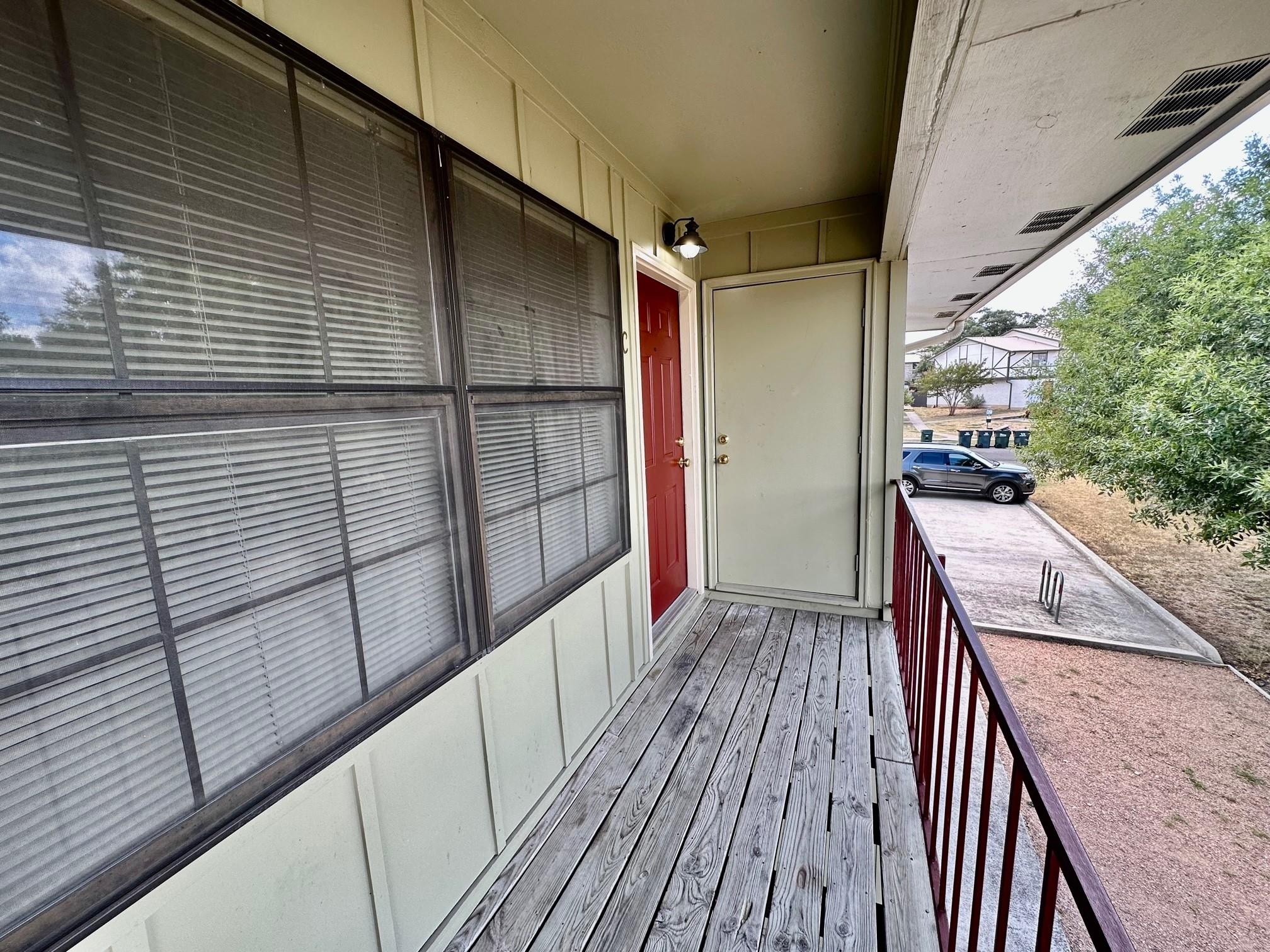 102 Lady Bird Ln # C, San Marcos, TX 78666