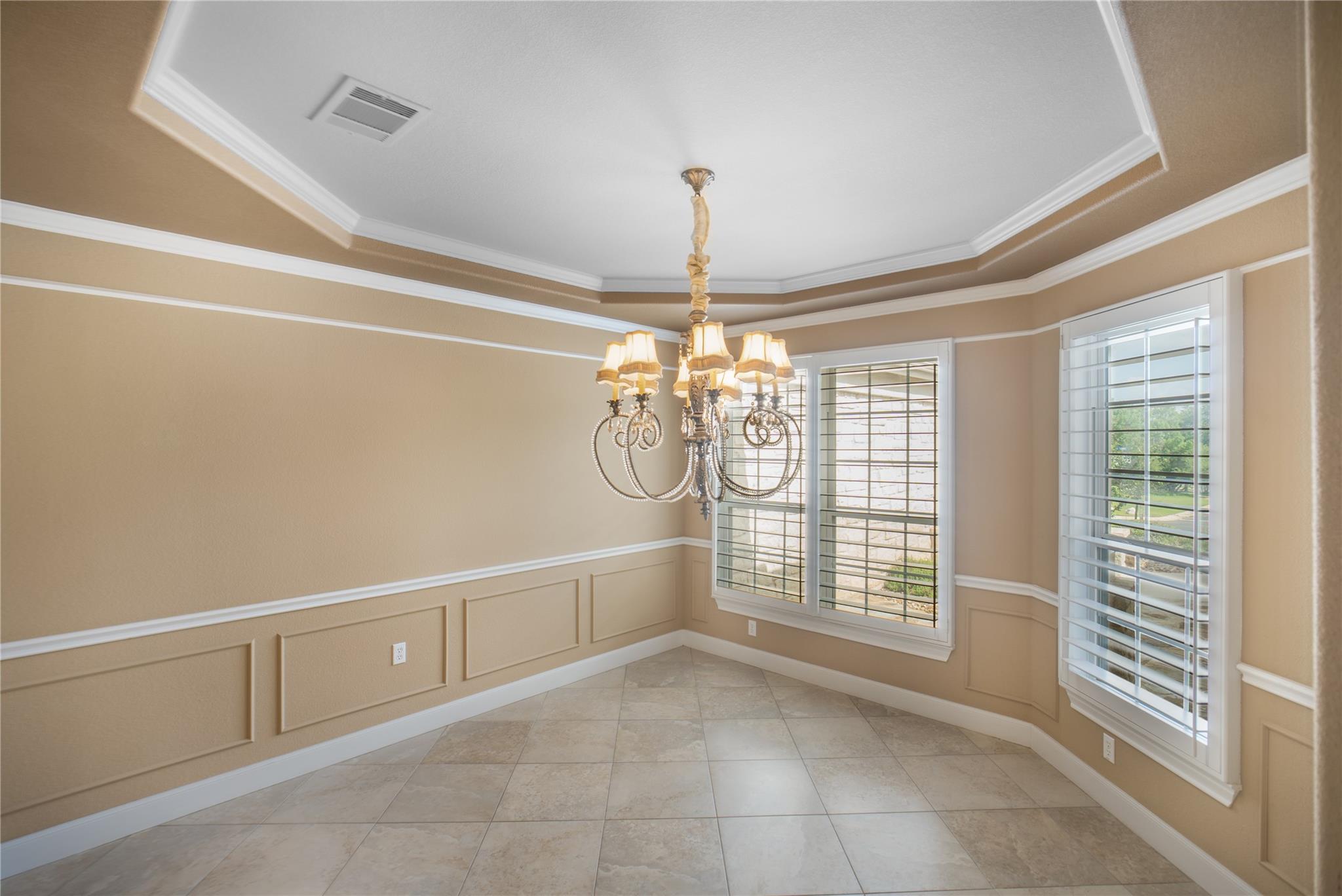 214 Summit St, Georgetown, TX 78633