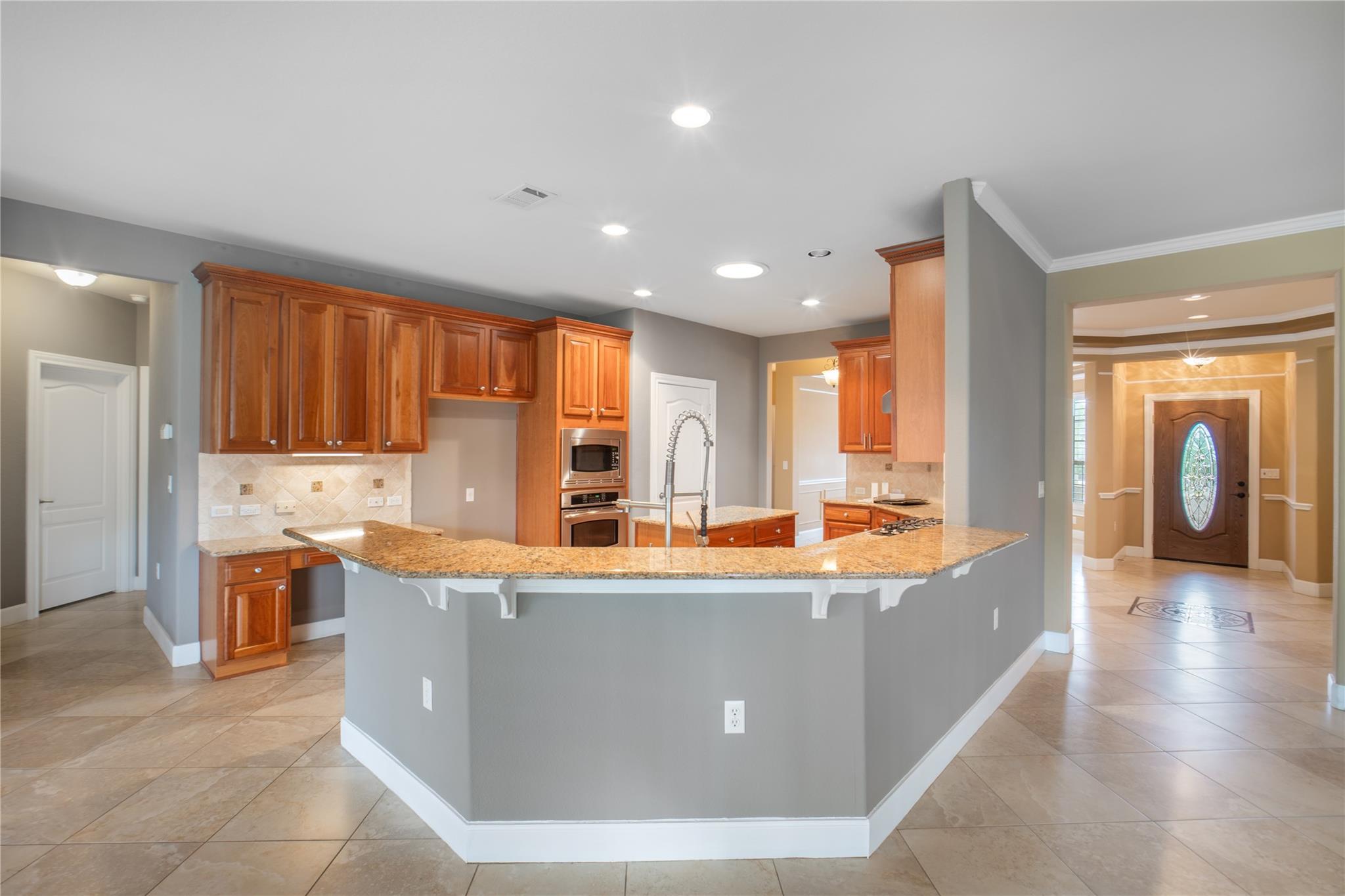 214 Summit St, Georgetown, TX 78633