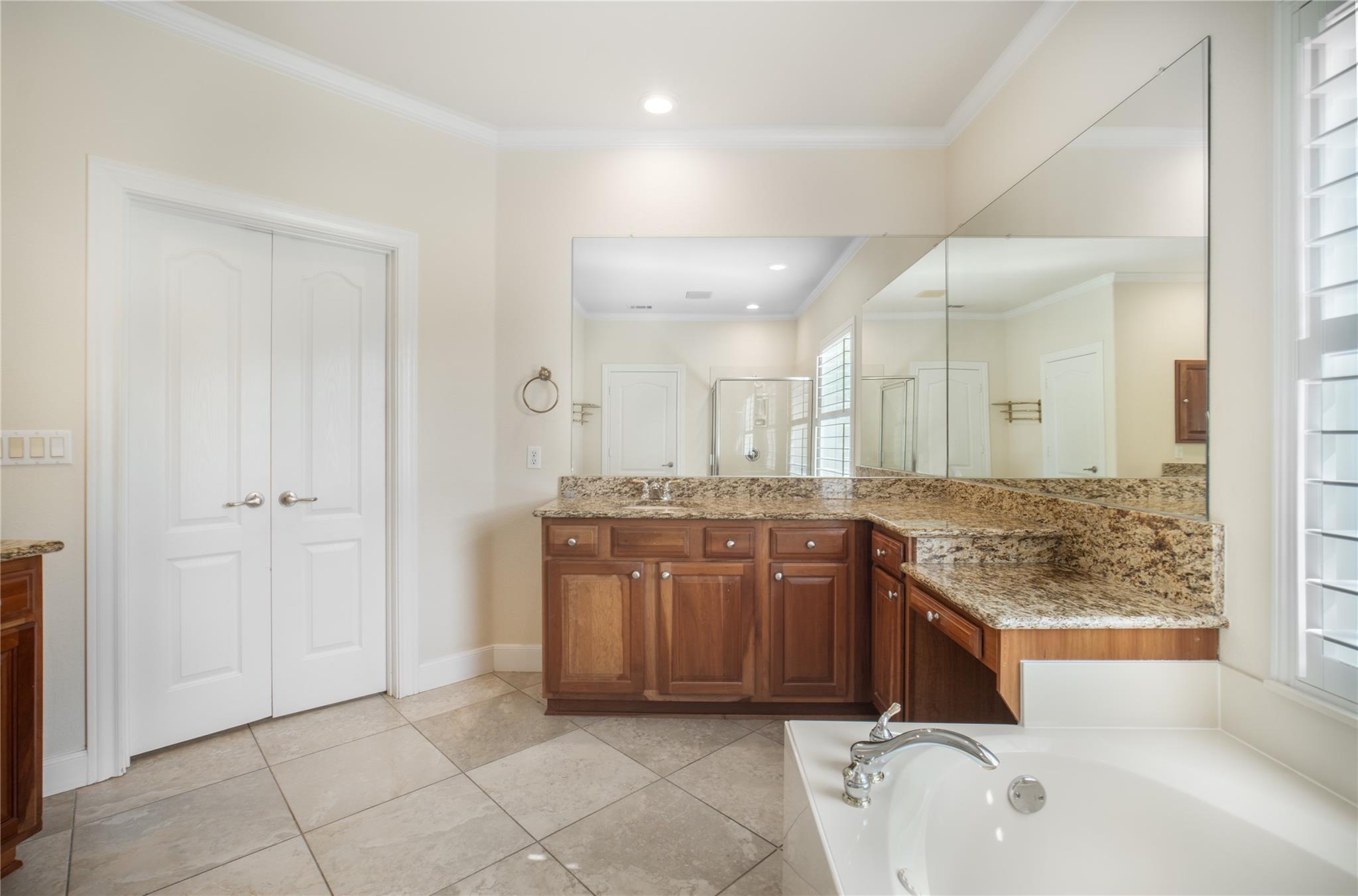 214 Summit St, Georgetown, TX 78633