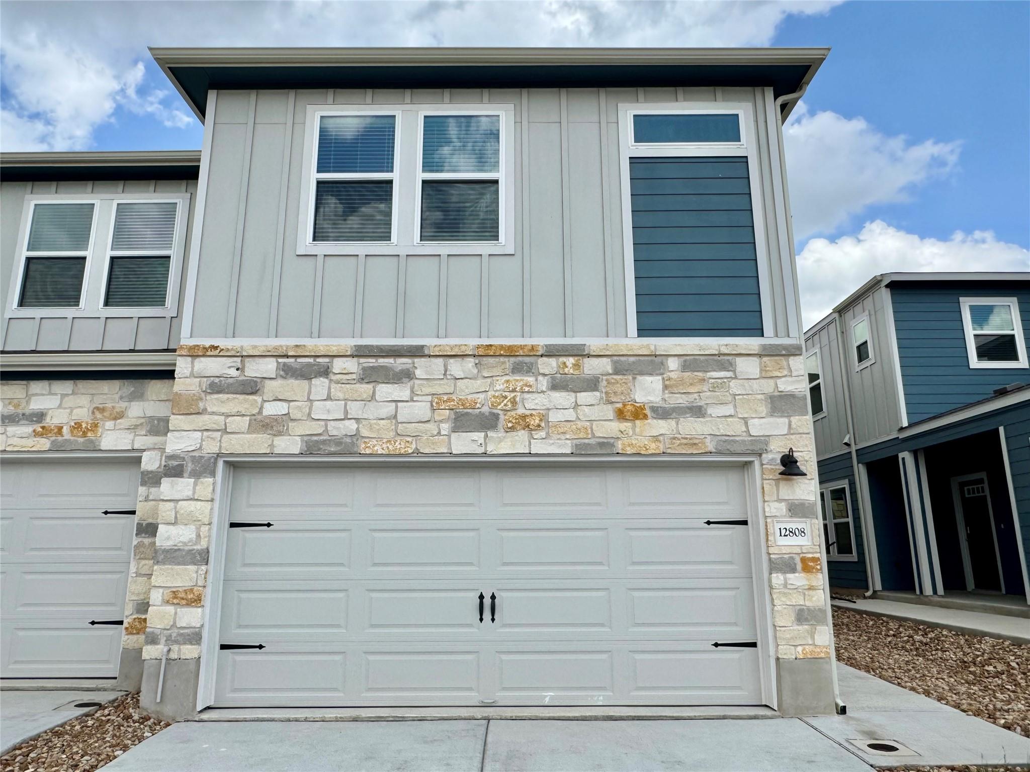 12808 Siena Village Ln, Buda, TX 78747