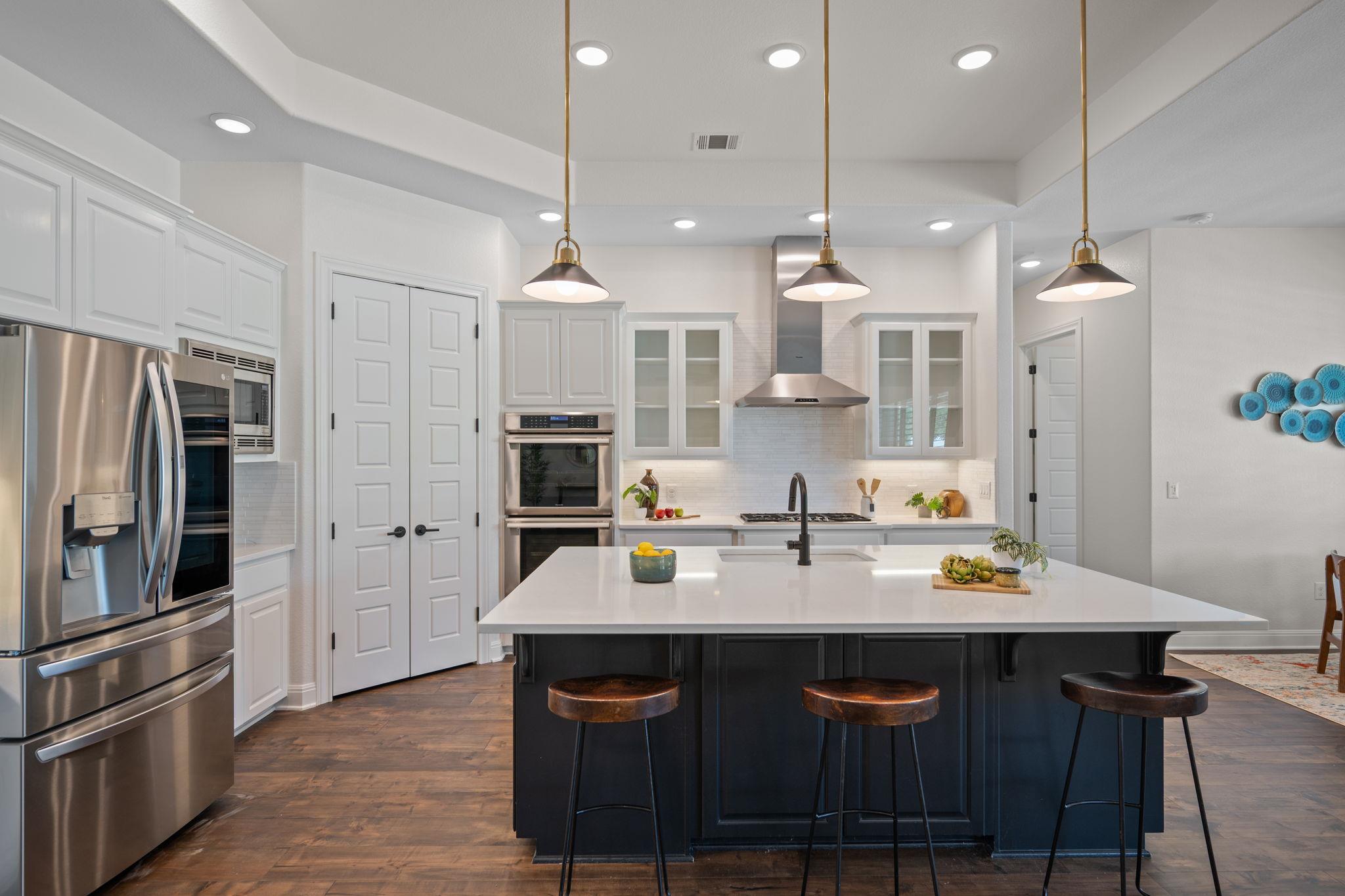 106 Gabriel Woods Dr, Georgetown, TX 78633