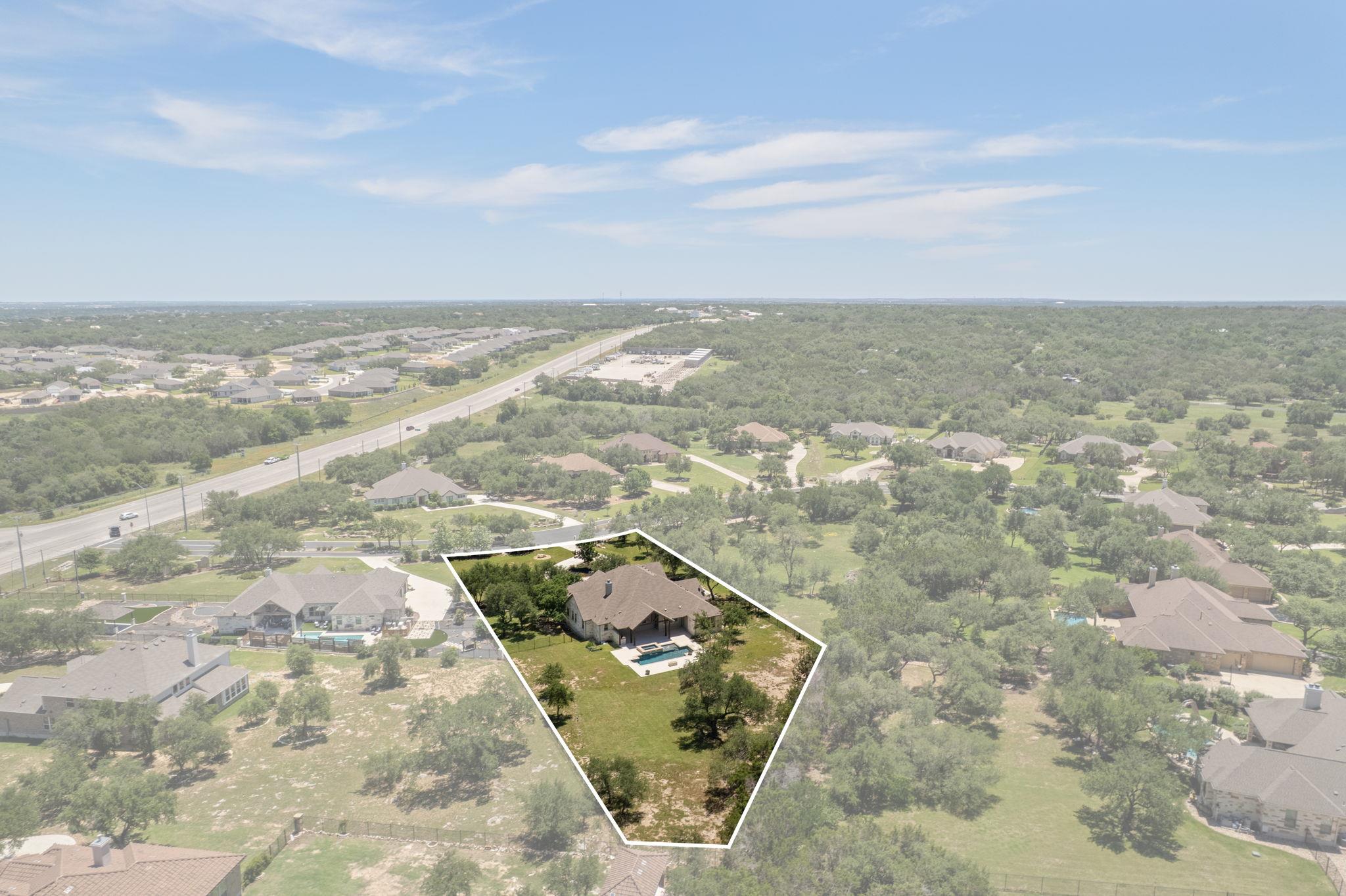 106 Gabriel Woods Dr, Georgetown, TX 78633