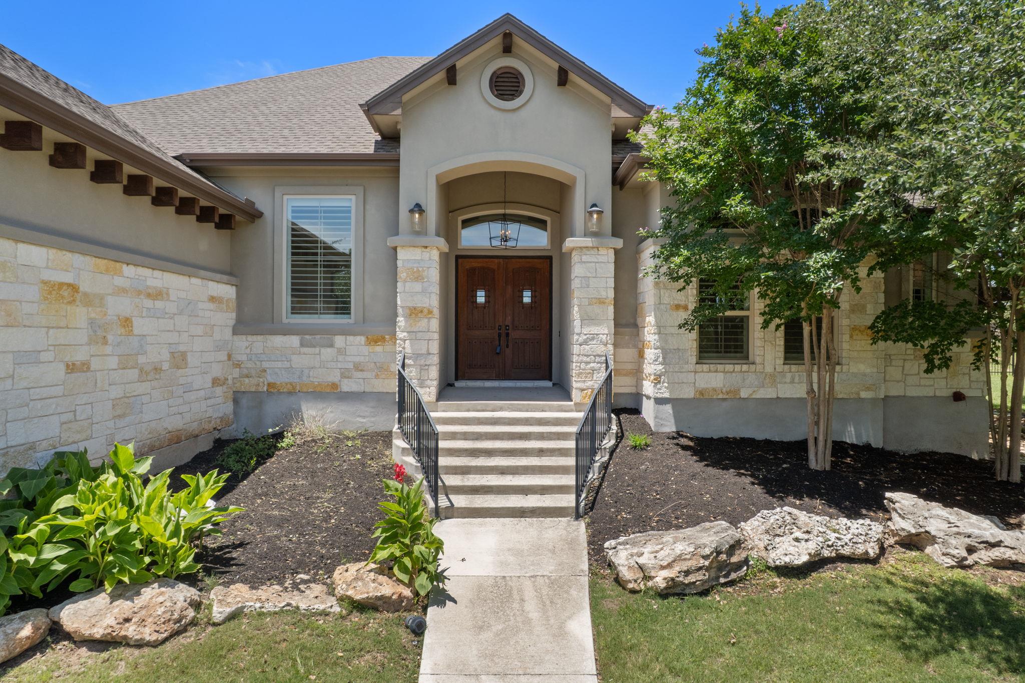 106 Gabriel Woods Dr, Georgetown, TX 78633