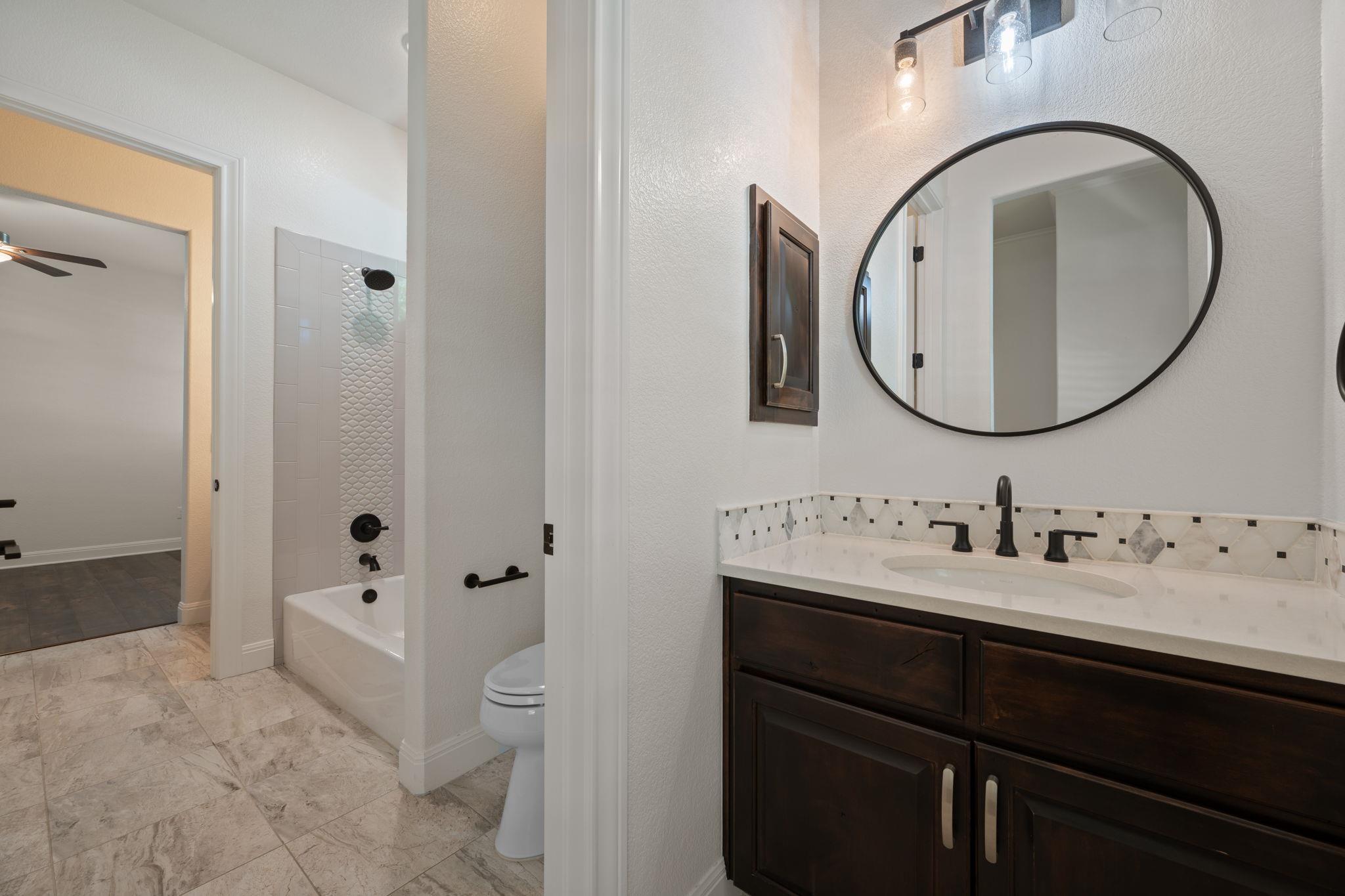 106 Gabriel Woods Dr, Georgetown, TX 78633