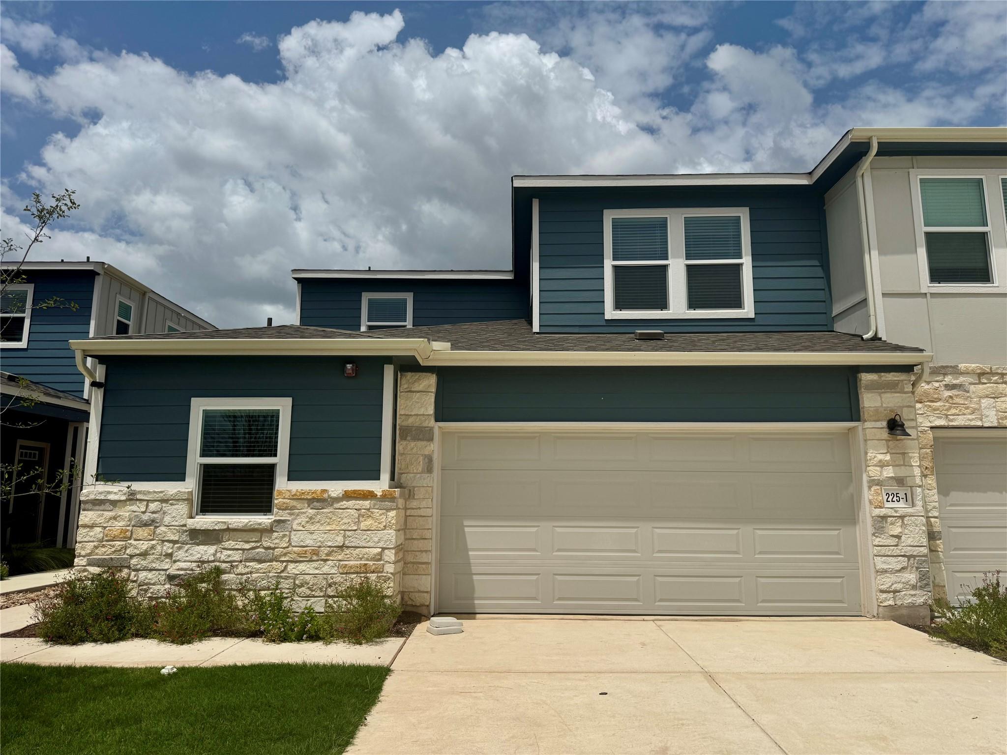 225 Texas Agate Dr # 1, Kyle, TX 78640