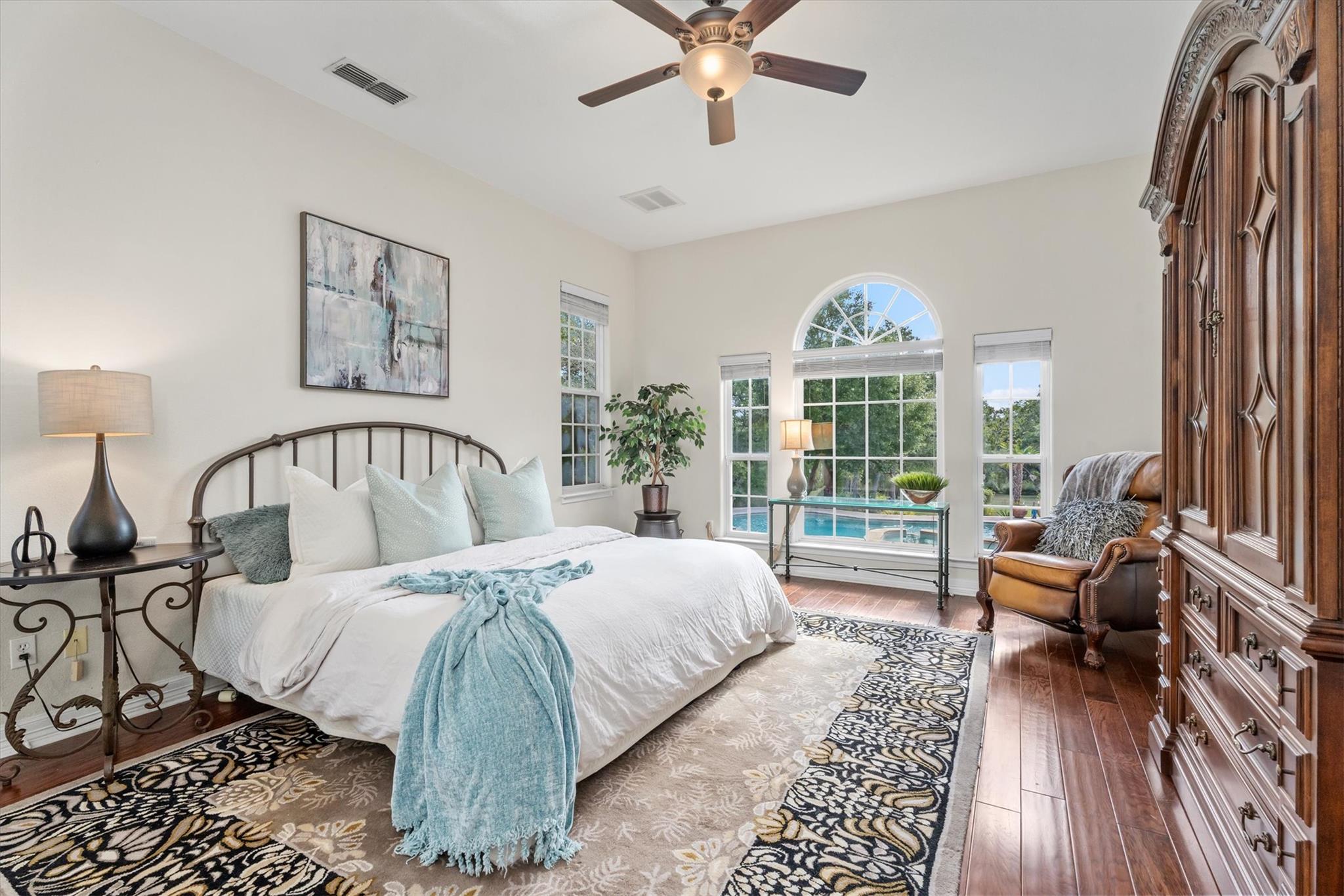 1016 High Hill Creek Rd, La Grange, TX 78945