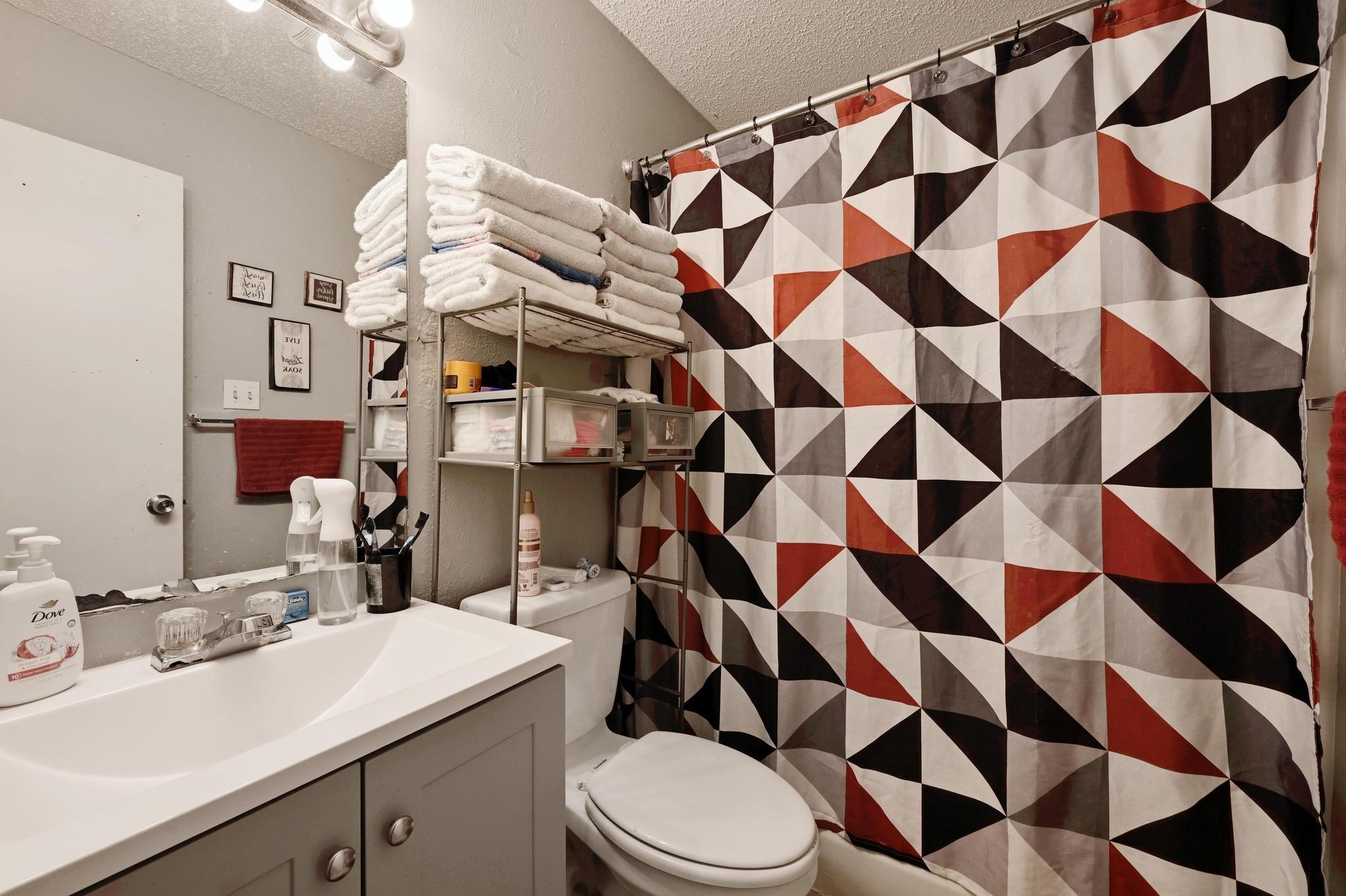 5405 Rose Hill Cir, Austin, TX 78745