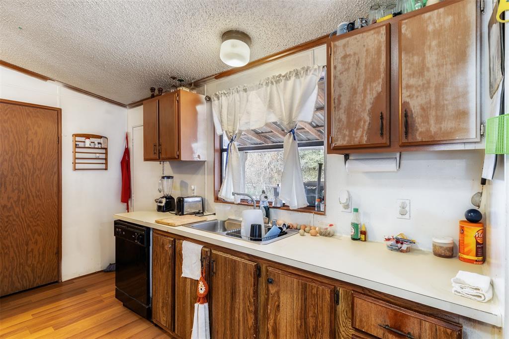 131 Fawn Ridge Rd, Cedar Creek, TX 78612