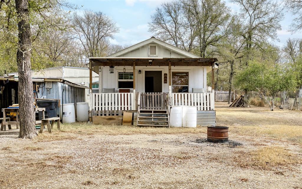 131 Fawn Ridge Rd, Cedar Creek, TX 78612