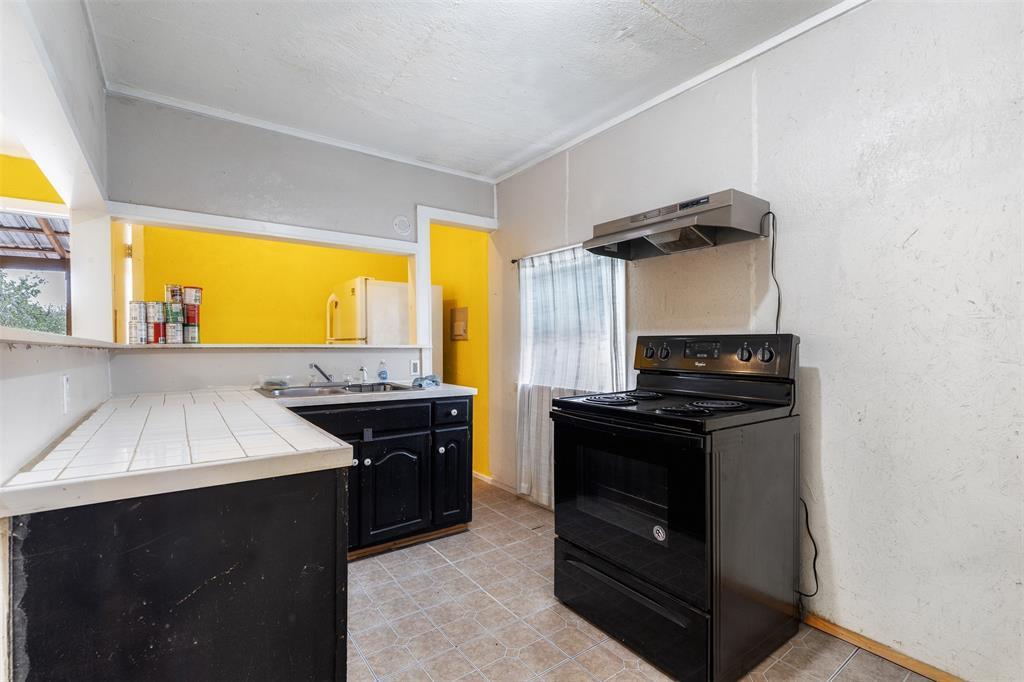 131 Fawn Ridge Rd, Cedar Creek, TX 78612