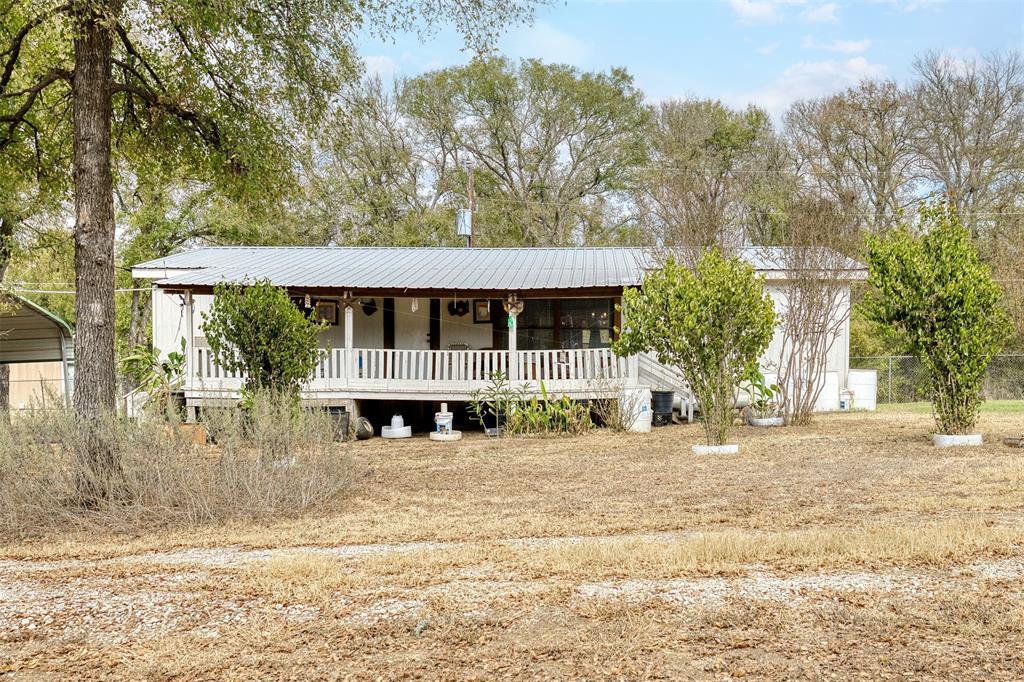 131 Fawn Ridge Rd, Cedar Creek, TX 78612