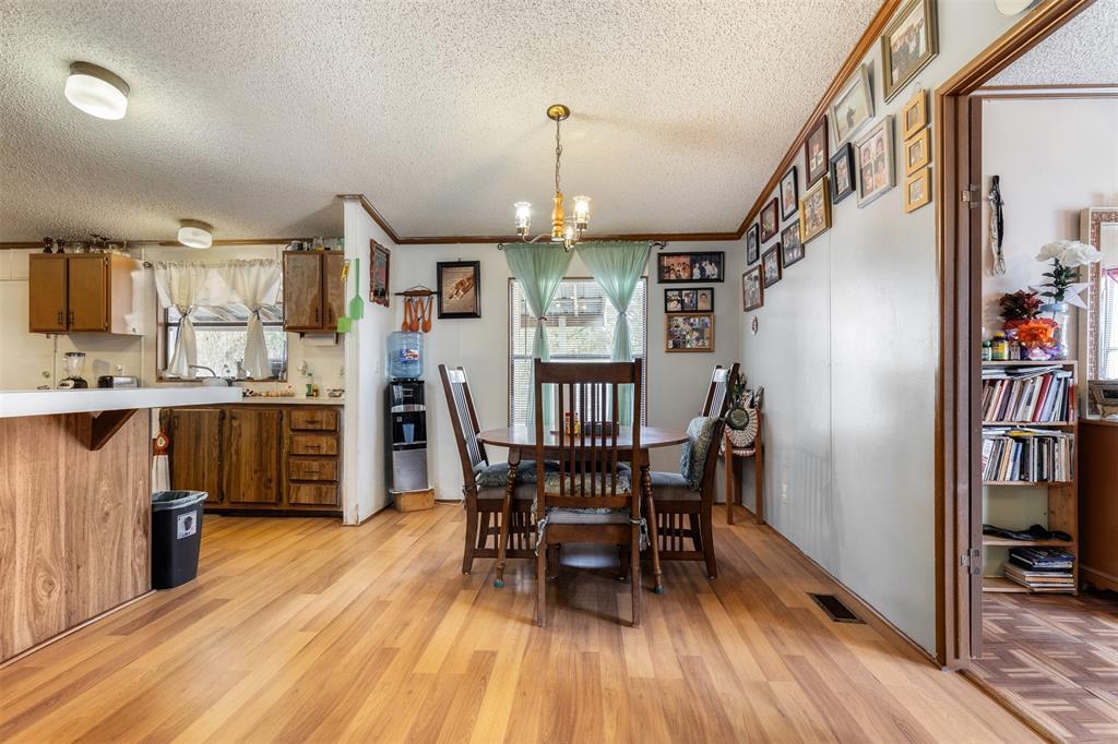 131 Fawn Ridge Rd, Cedar Creek, TX 78612
