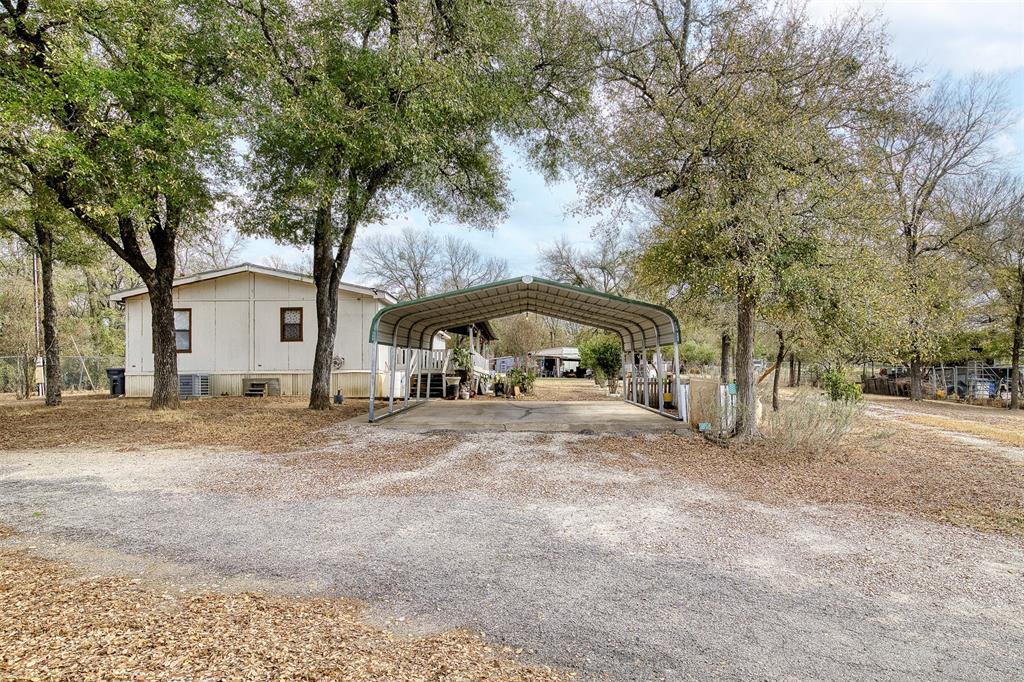 131 Fawn Ridge Rd, Cedar Creek, TX 78612