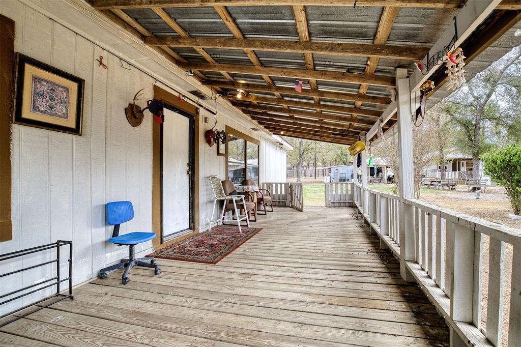 131 Fawn Ridge Rd, Cedar Creek, TX 78612