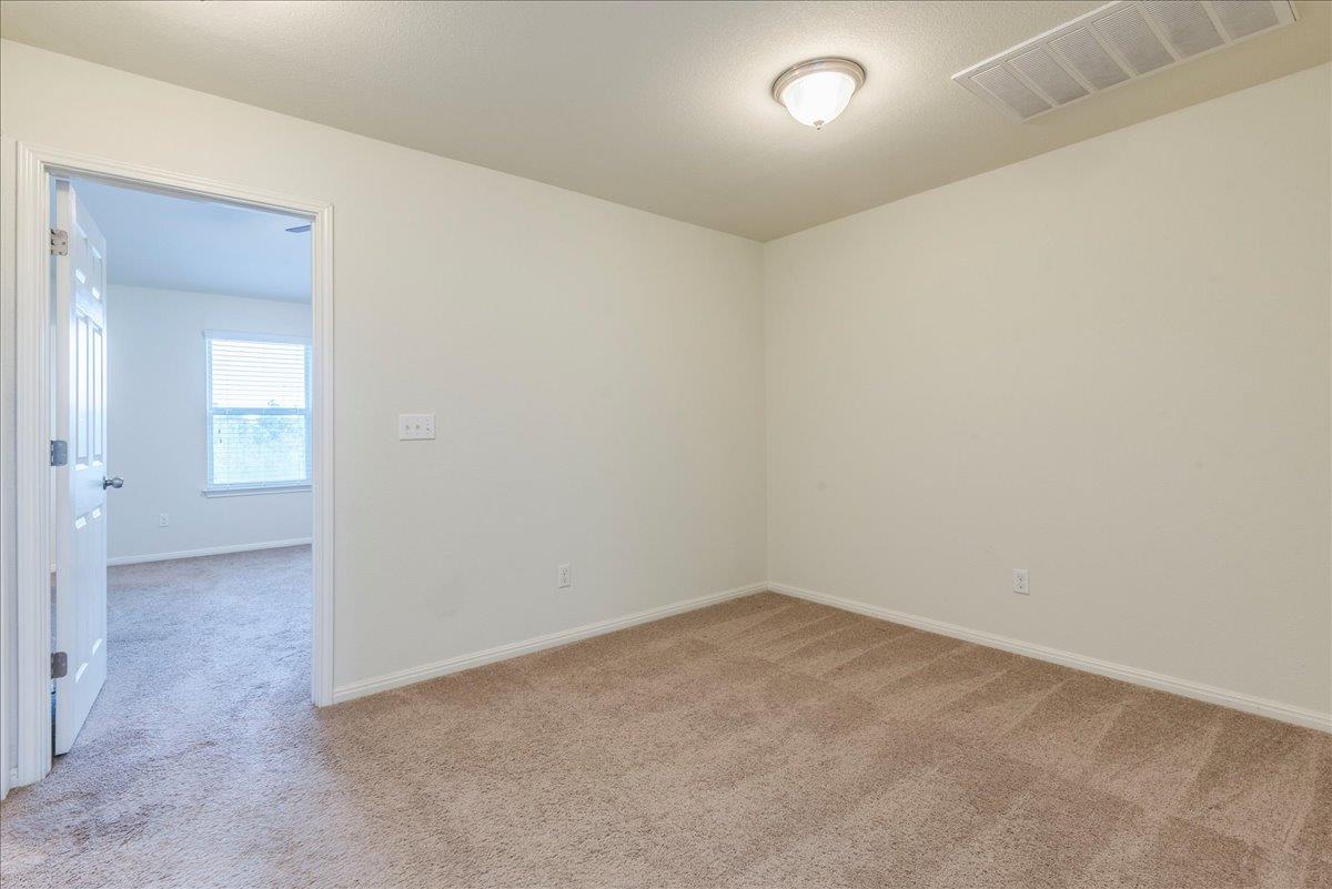 1701 S Bell Blvd # 402, Cedar Park, TX 78613