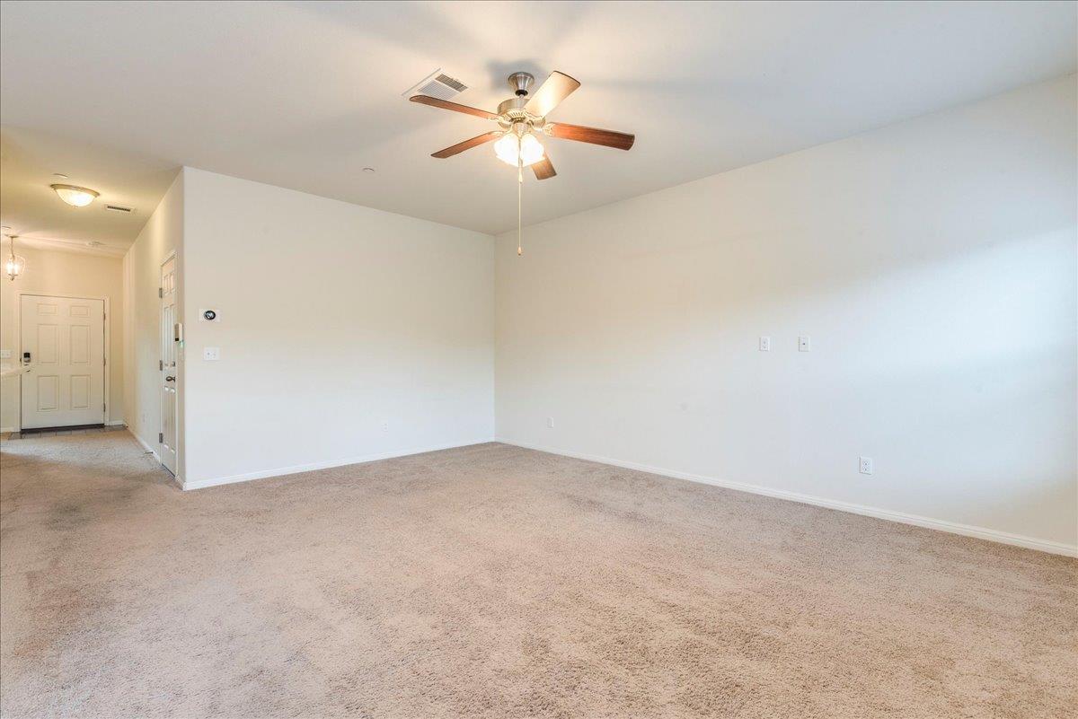 1701 S Bell Blvd # 402, Cedar Park, TX 78613