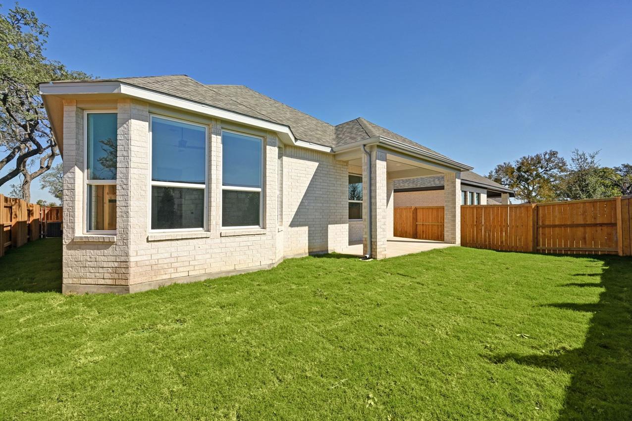 153 High Rock Pass, Kyle, TX 78640