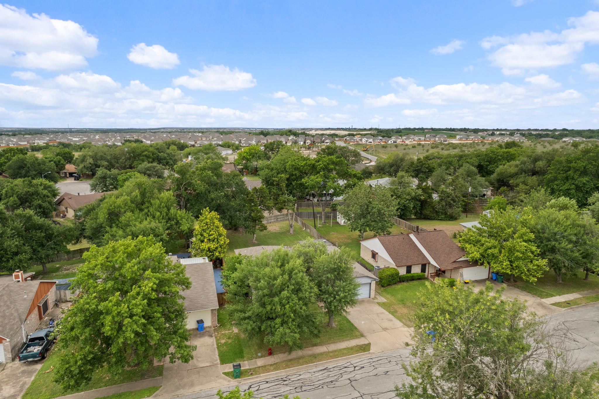1605 Quail Run Rd, Pflugerville, TX 78660