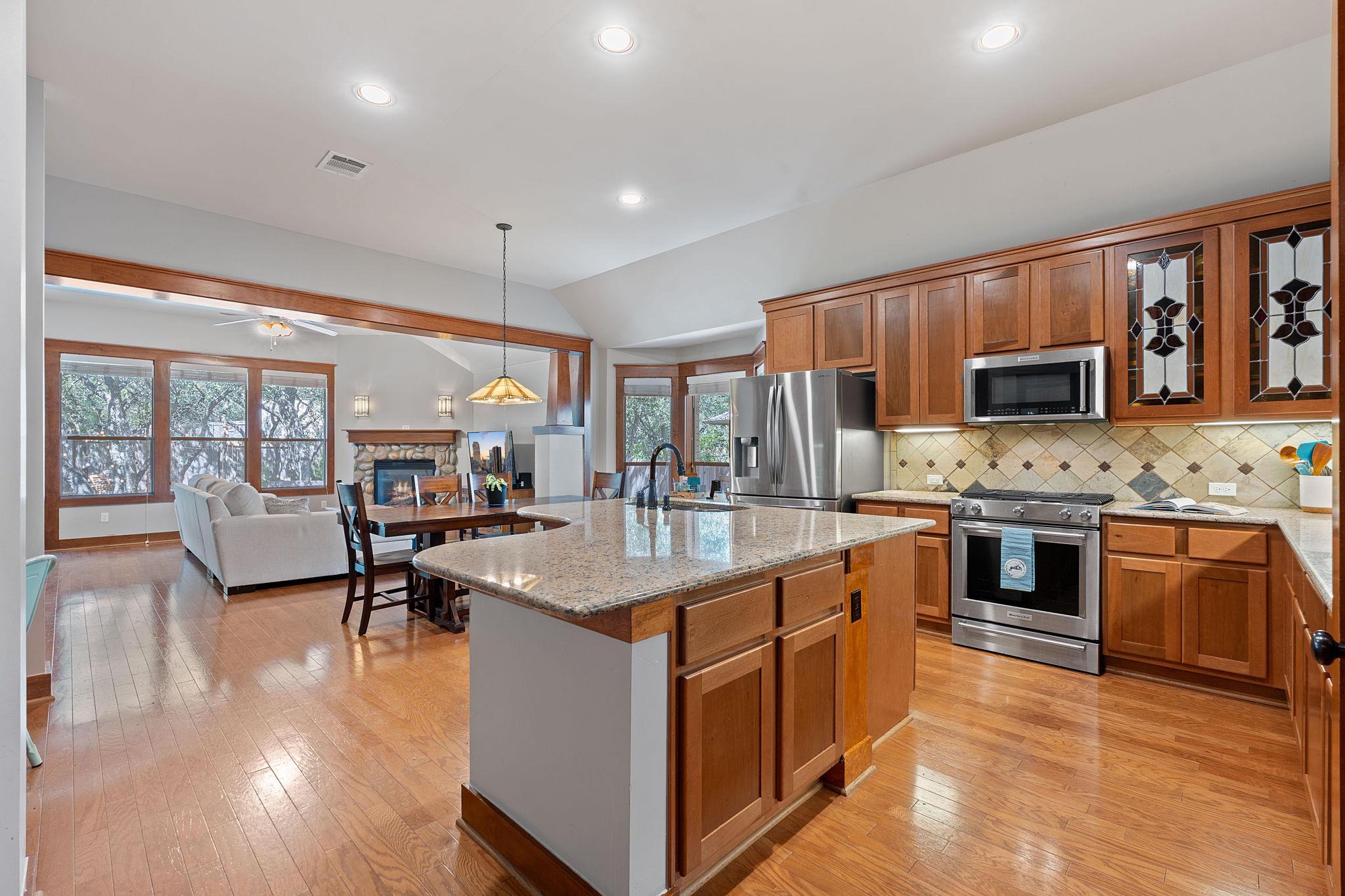 11036 Cherisse Dr, Austin, TX 78739