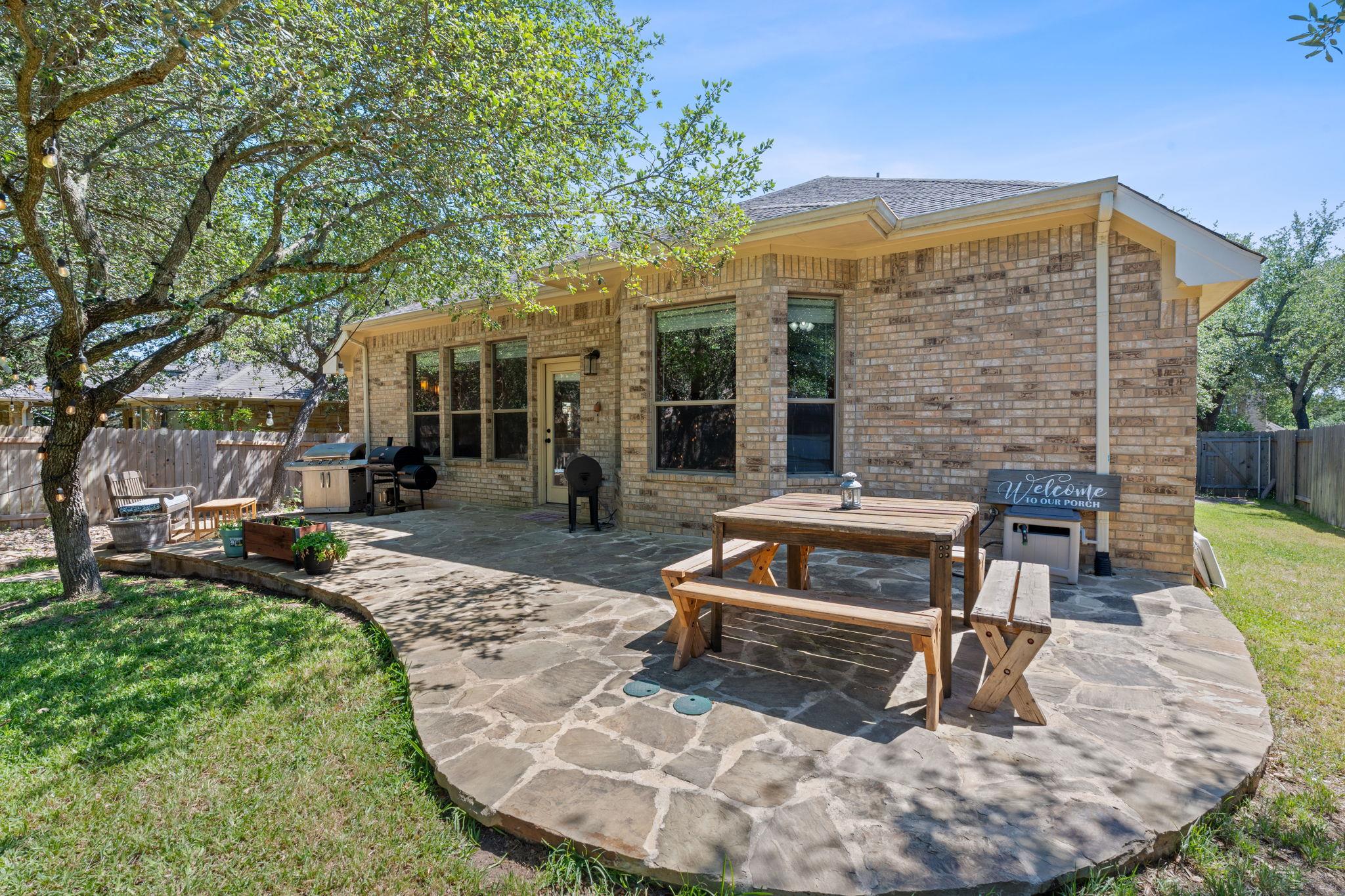 11036 Cherisse Dr, Austin, TX 78739