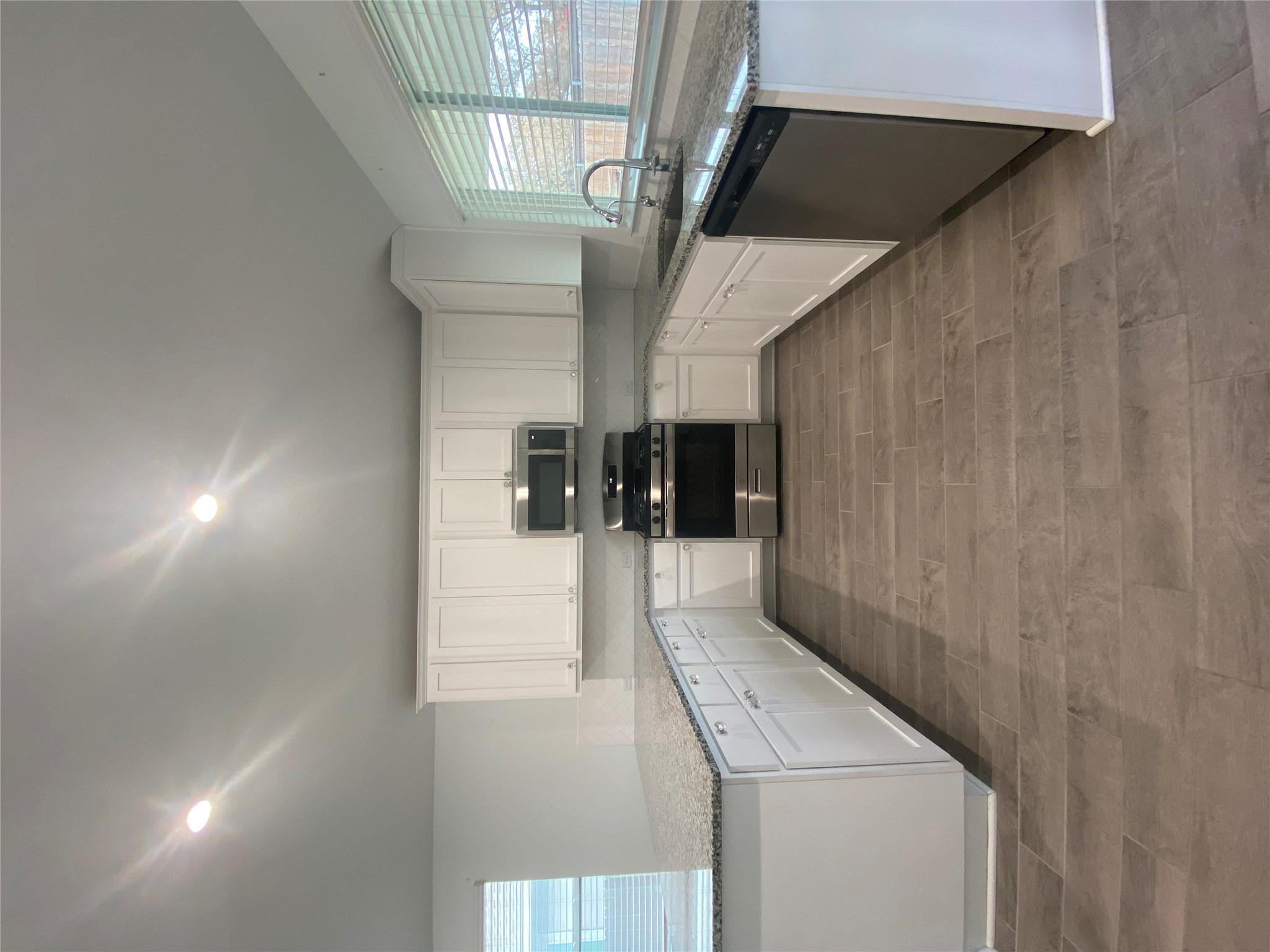 128 Riverhill Dr, Georgetown, TX 78628